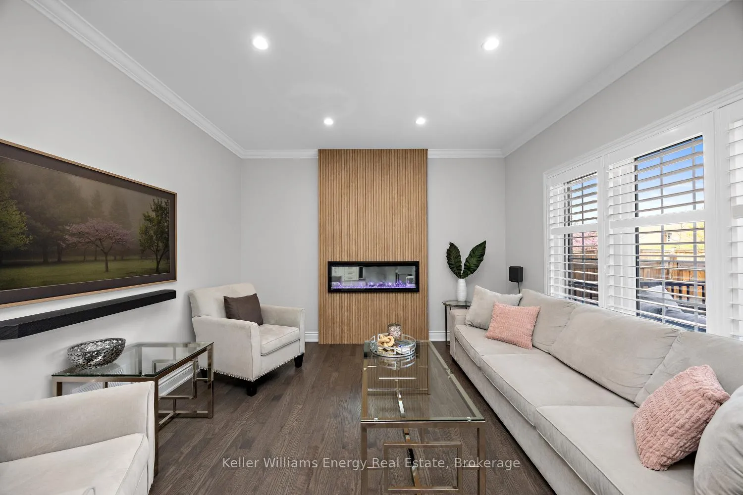 Photo 15 of 19 St Augustine Drive, Whitby, Brooklin — HOMEH