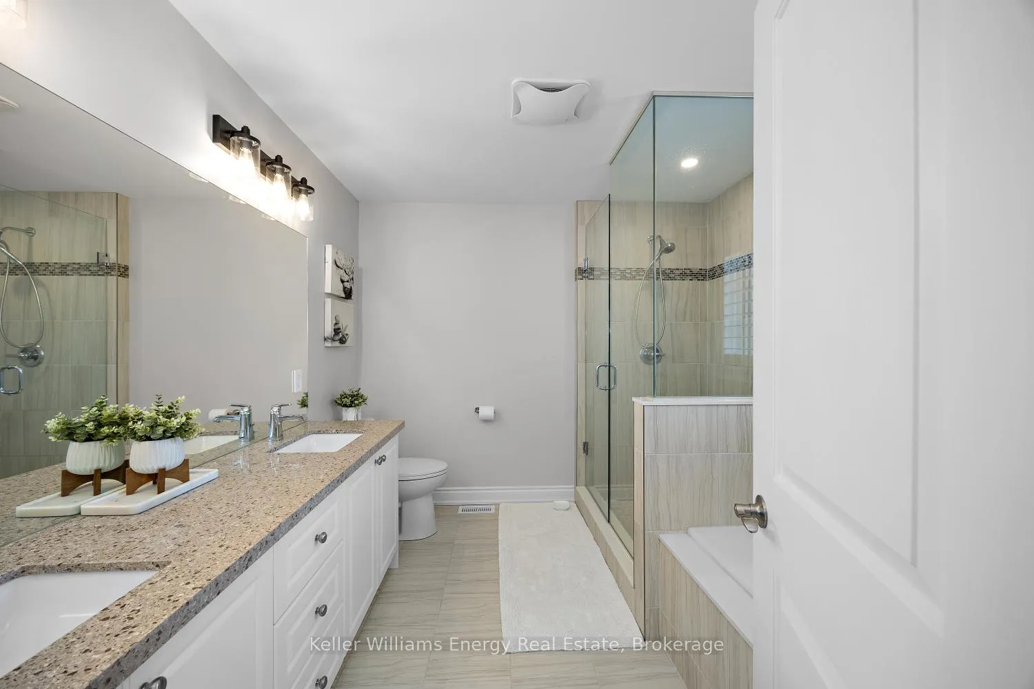 Photo 27 of 19 St Augustine Drive, Whitby, Brooklin — HOMEH