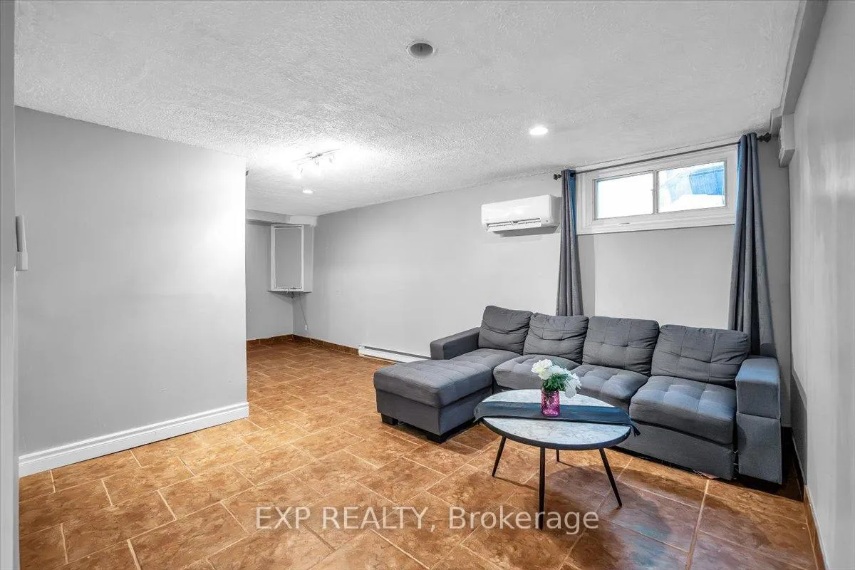 Photo 33 of Unit 17, 1415 Fieldlight Boulevard, Pickering, Liverpool — HOMEH
