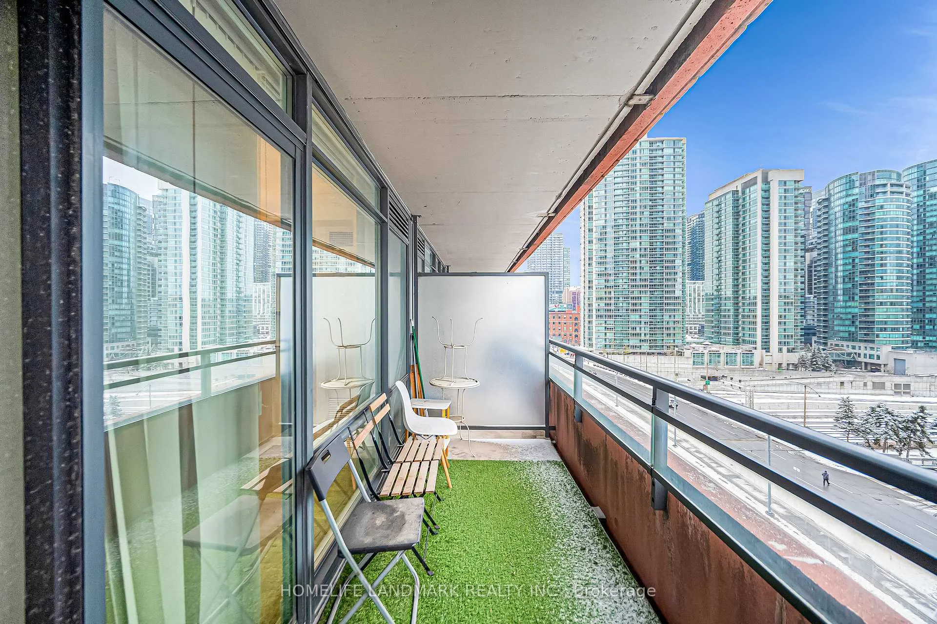 Photo 14 of Unit #811, 4K Spadina Avenue, Toronto, Waterfront Communities — HOMEH