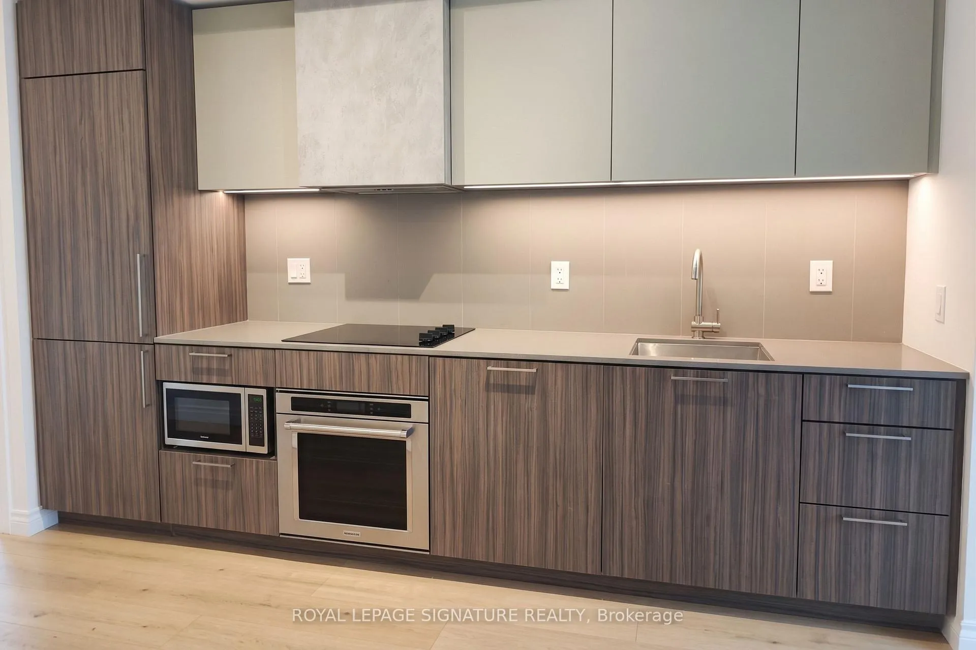 Photo 2 of Unit 2819, 19 Western Battery Road, Toronto, Niagara — HOMEH