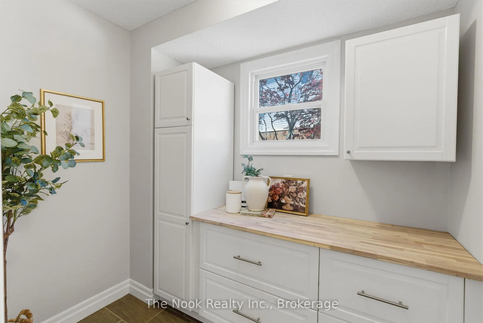 Photo 5 of 15 Stanford Crescent, Clarington, Newcastle — HOMEH