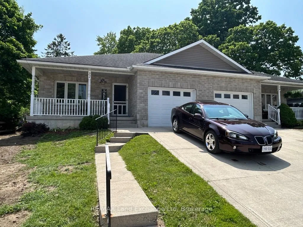 Photo 1 of 32 Victoria Street W, North Huron, Wingham — HOMEH