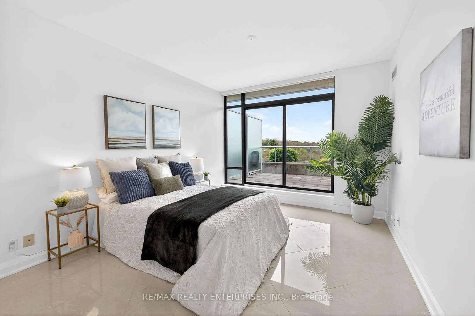 Photo 19 of Unit 802, 383 Ellis Park Road, Toronto, High Park-Swansea — HOMEH