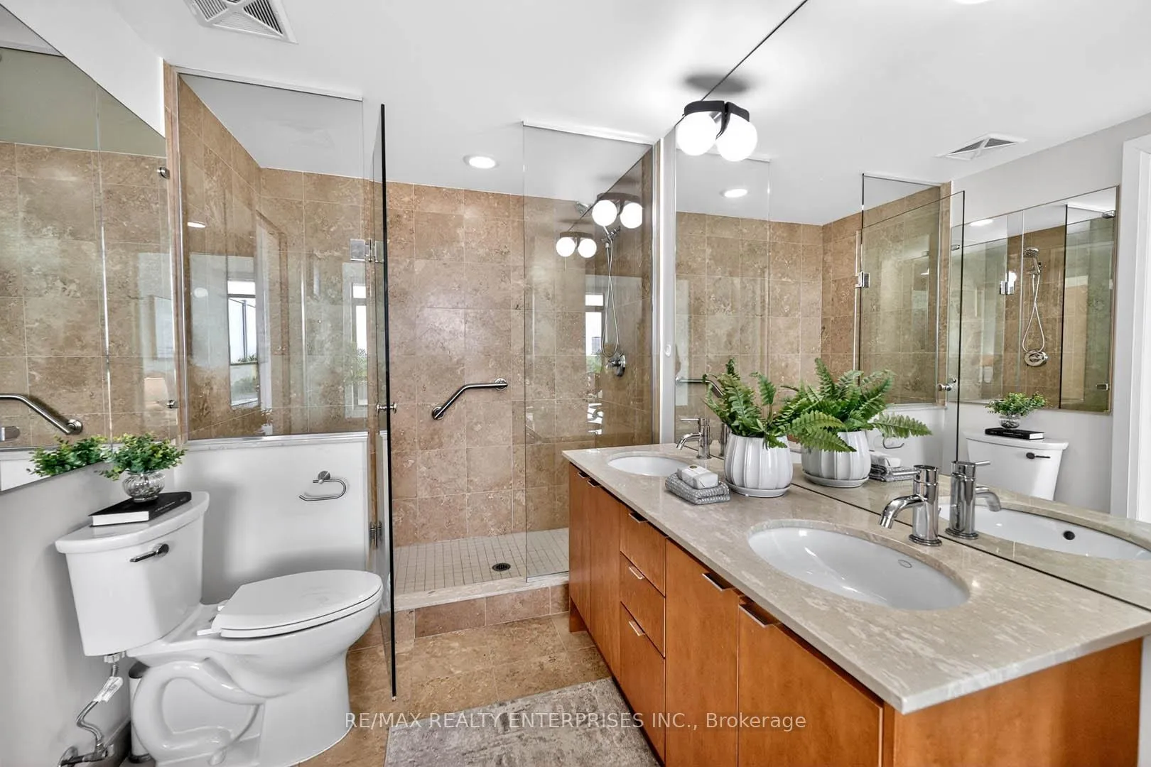 Photo 27 of Unit 802, 383 Ellis Park Road, Toronto, High Park-Swansea — HOMEH