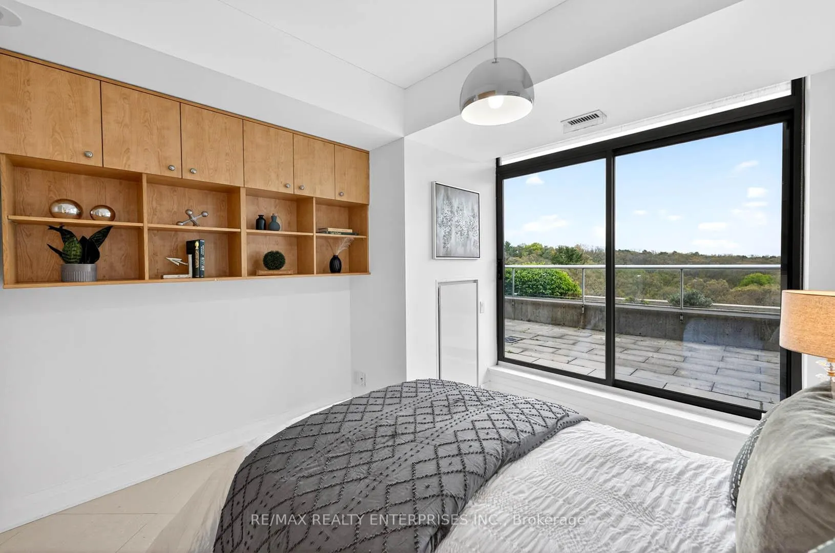 Photo 31 of Unit 802, 383 Ellis Park Road, Toronto, High Park-Swansea — HOMEH