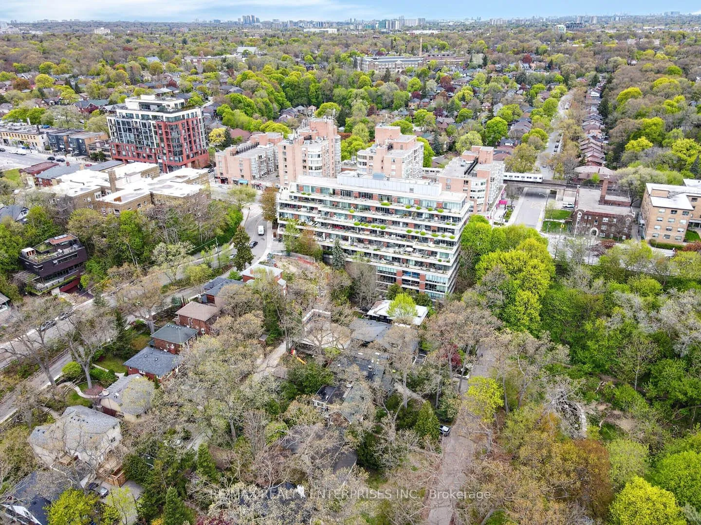 Photo 46 of Unit 802, 383 Ellis Park Road, Toronto, High Park-Swansea — HOMEH