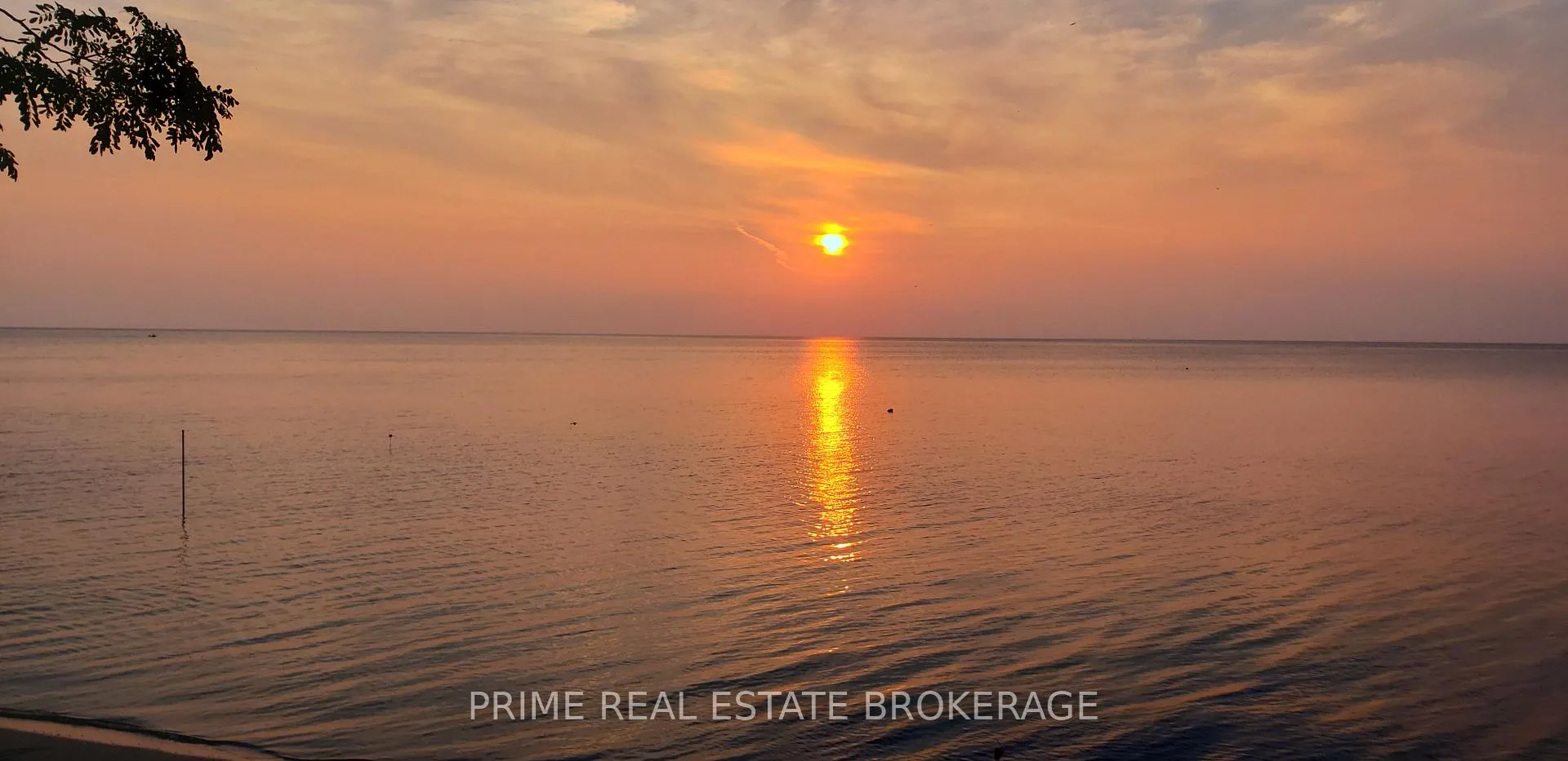 Photo 4 of 5329 Broadview Avenue, Lambton Shores — HOMEH