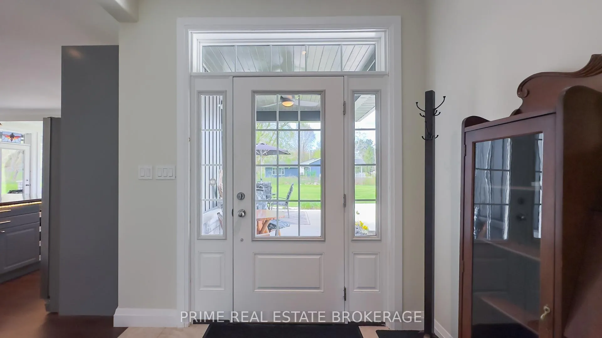 Photo 13 of 5329 Broadview Avenue, Lambton Shores — HOMEH