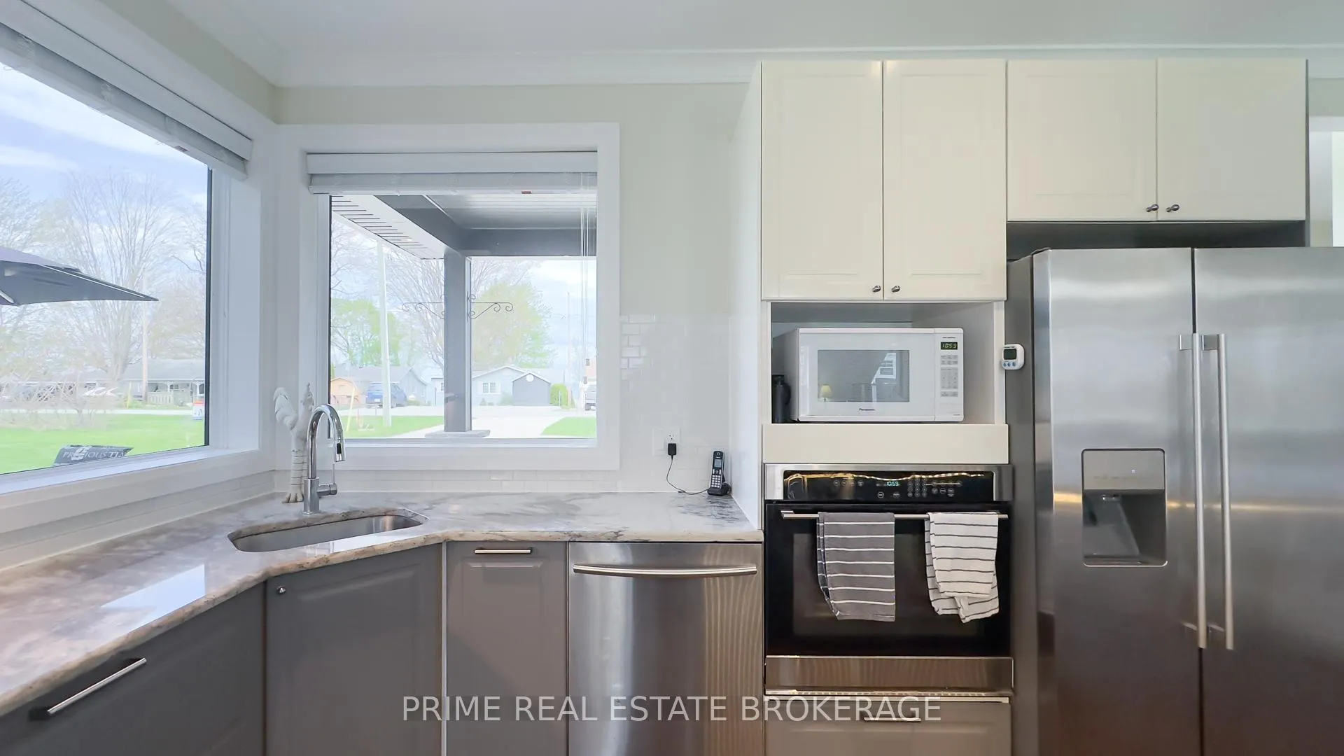 Photo 18 of 5329 Broadview Avenue, Lambton Shores — HOMEH