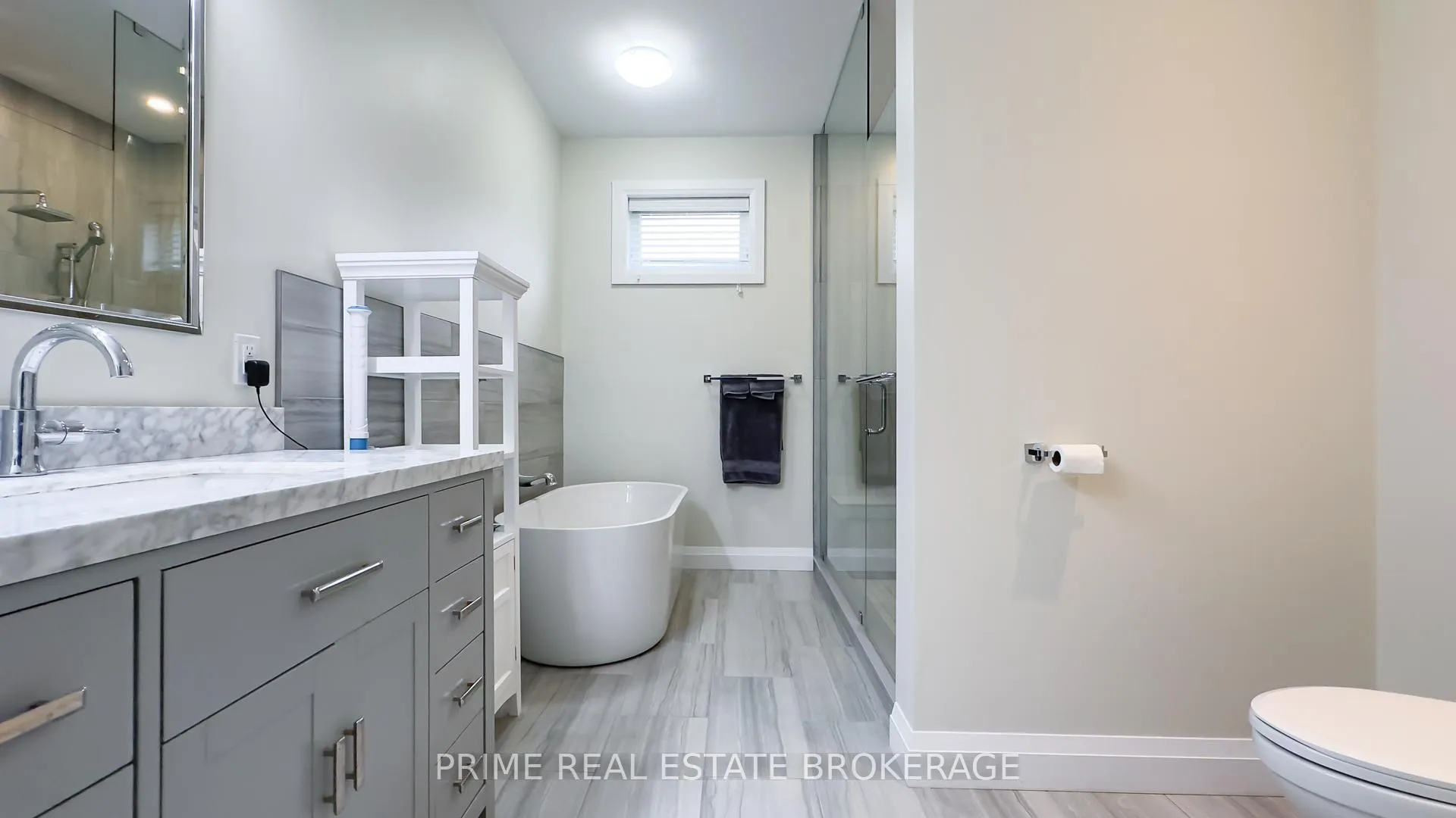 Photo 33 of 5329 Broadview Avenue, Lambton Shores — HOMEH