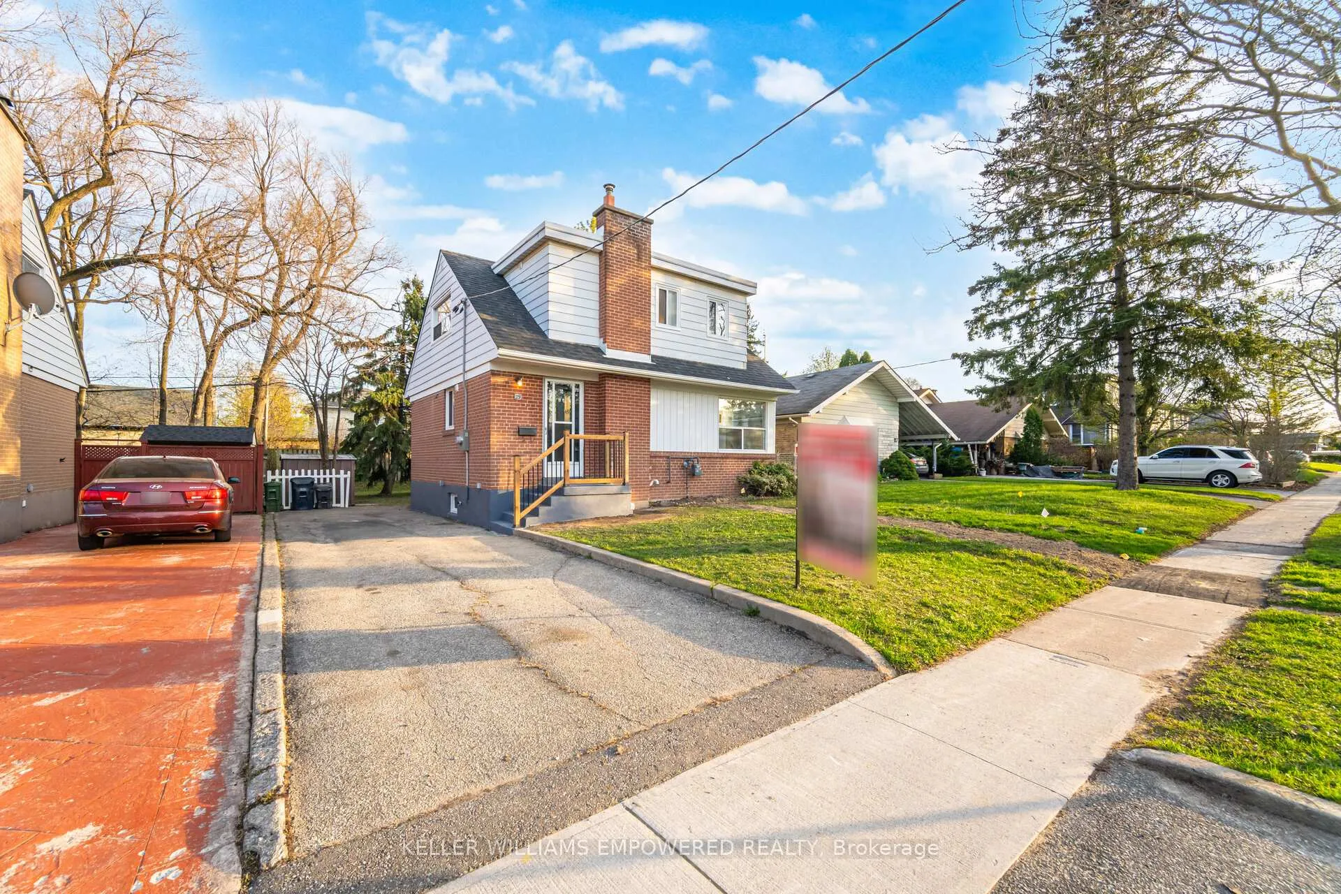 Photo 18 of 29 Genthorn Avenue, Etobicoke, Rexdale-Kipling — HOMEH