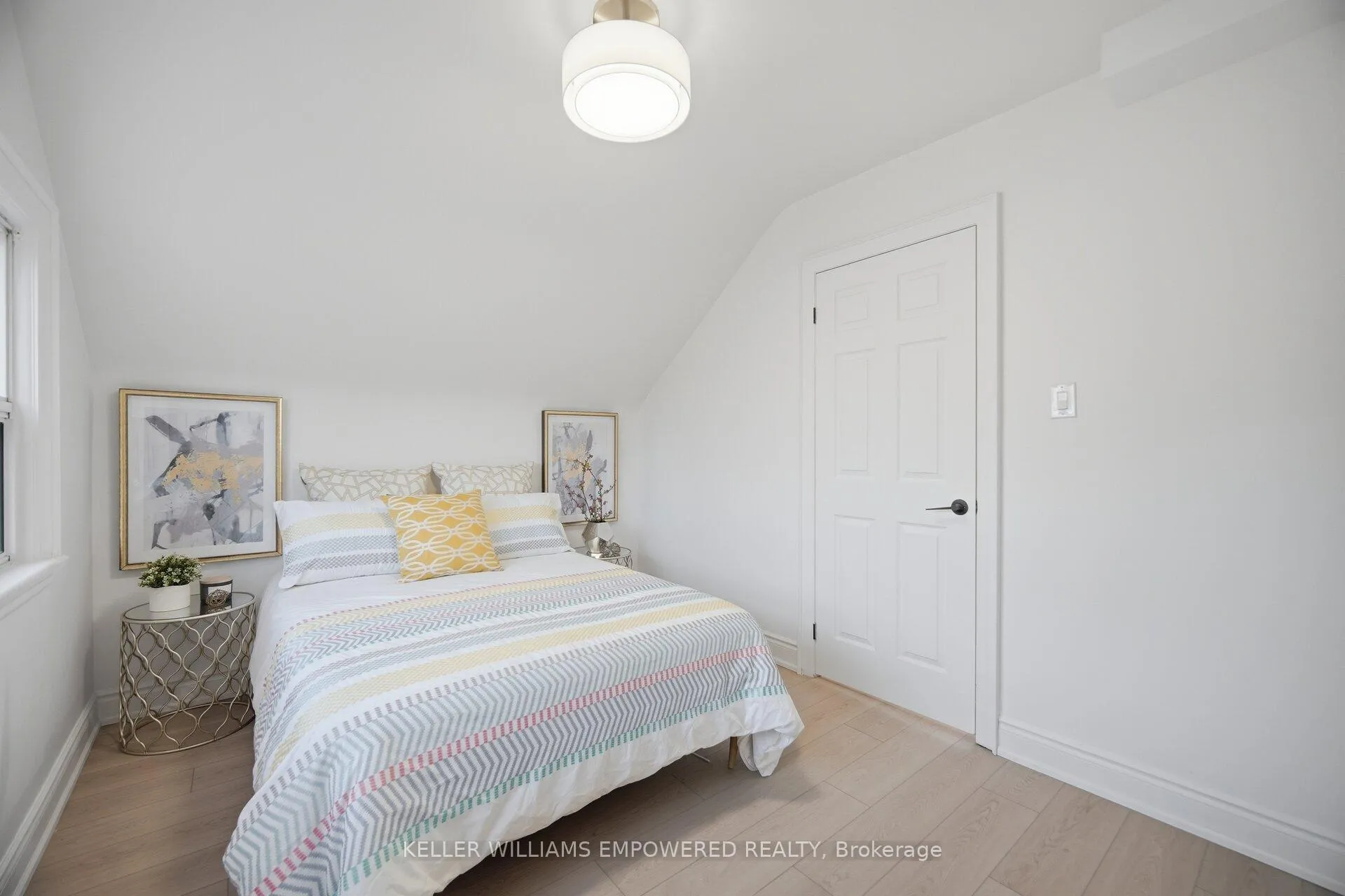 Photo 44 of 29 Genthorn Avenue, Etobicoke, Rexdale-Kipling — HOMEH