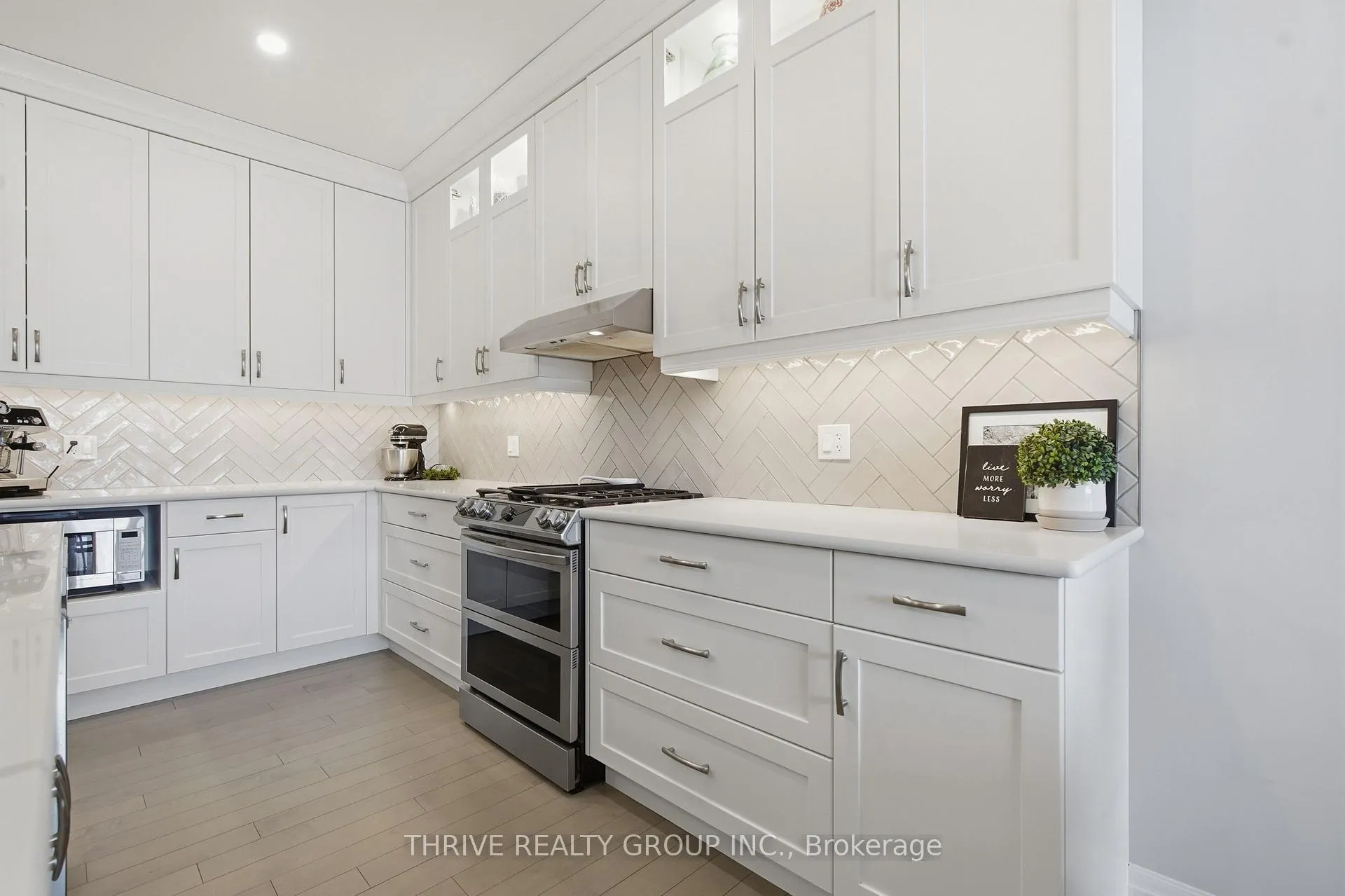 Photo 11 of 101 Renaissance Drive, St. Thomas — HOMEH