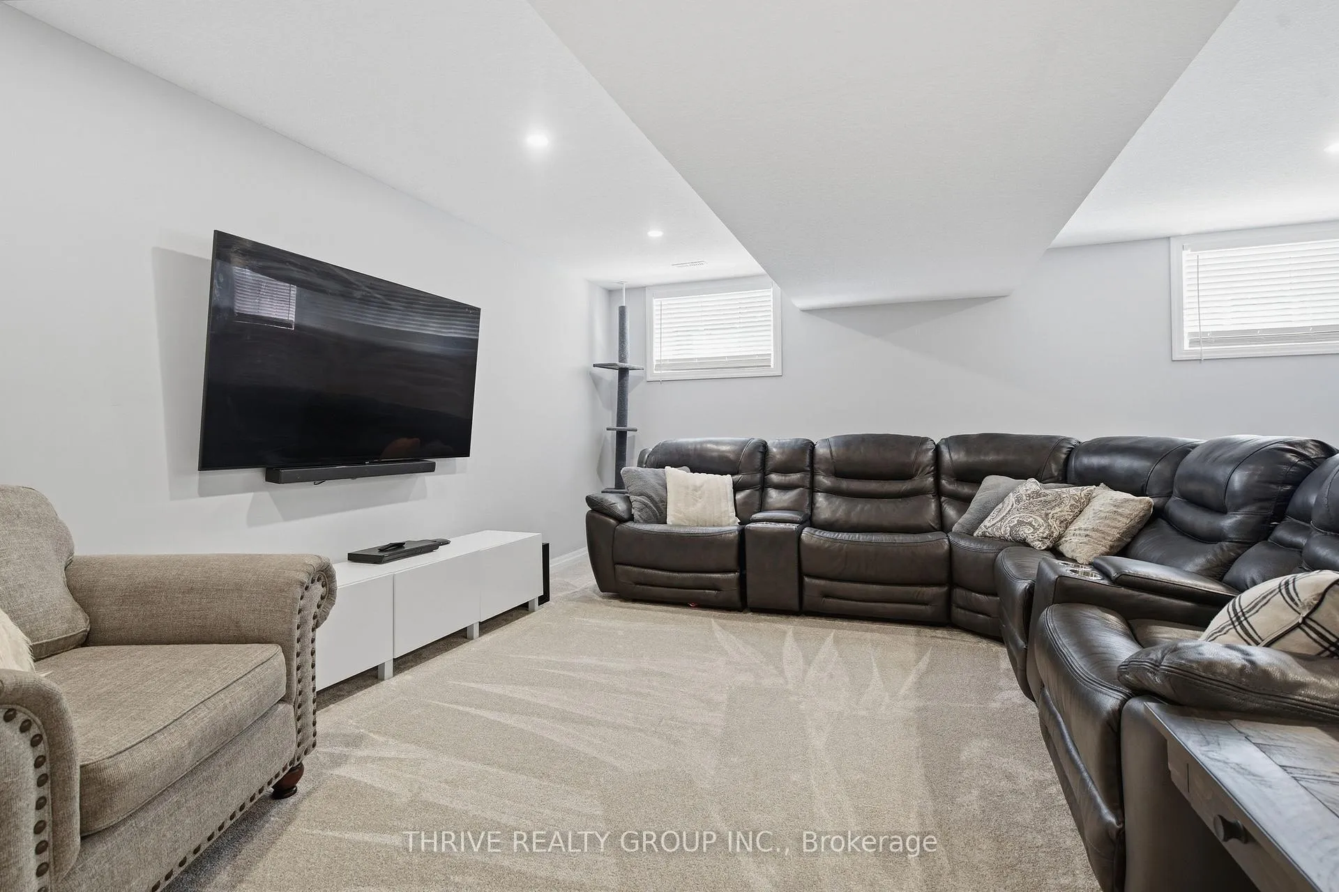 Photo 30 of 101 Renaissance Drive, St. Thomas — HOMEH