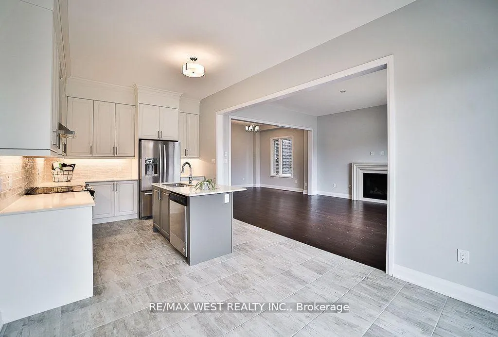 Photo 19 of 14 Periwinkle Road E, Springwater, Minesing — HOMEH