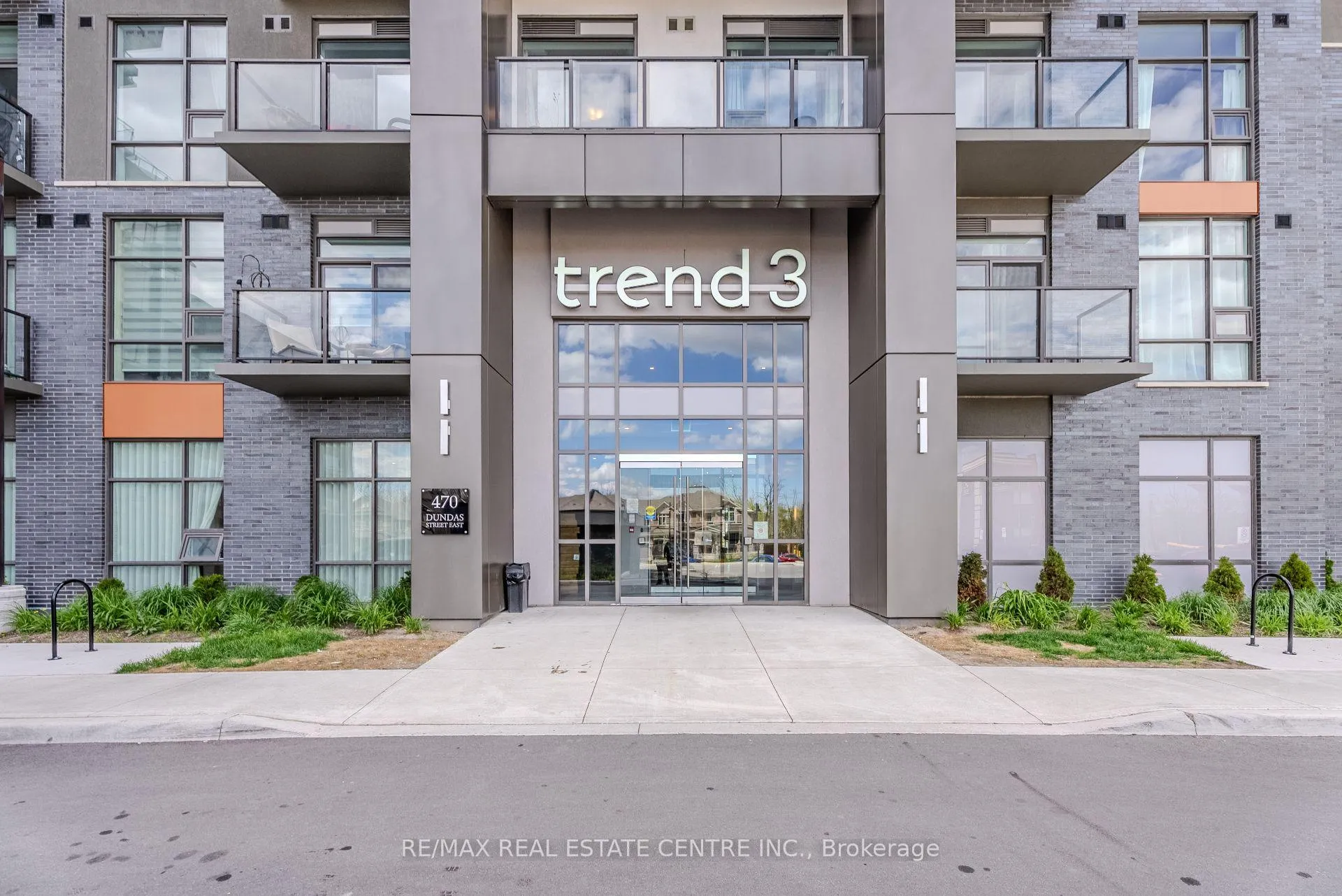 Photo 1 of Unit 1206, 470 Dundas Street, Hamilton, Waterdown — HOMEH