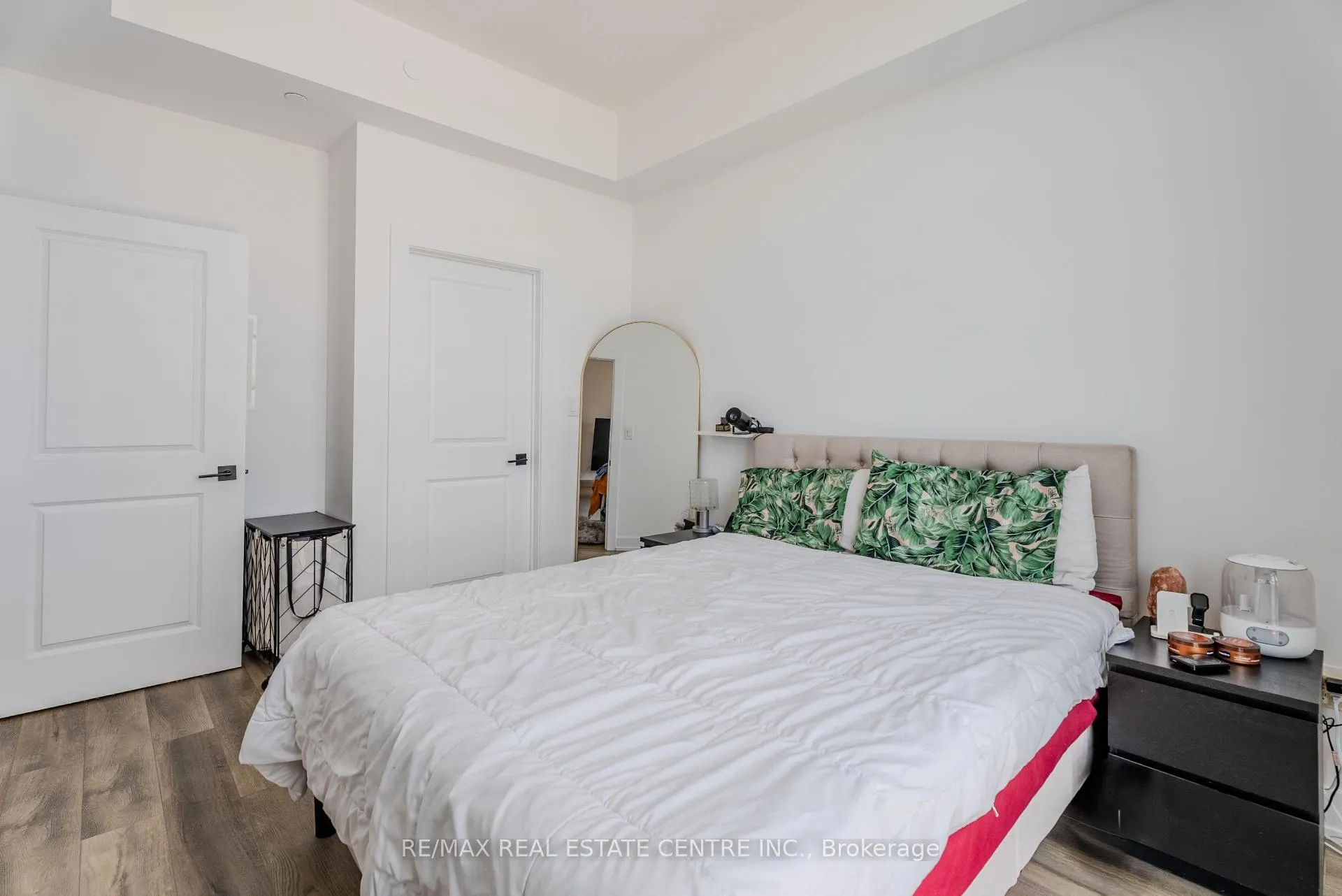 Photo 19 of Unit 1206, 470 Dundas Street, Hamilton, Waterdown — HOMEH