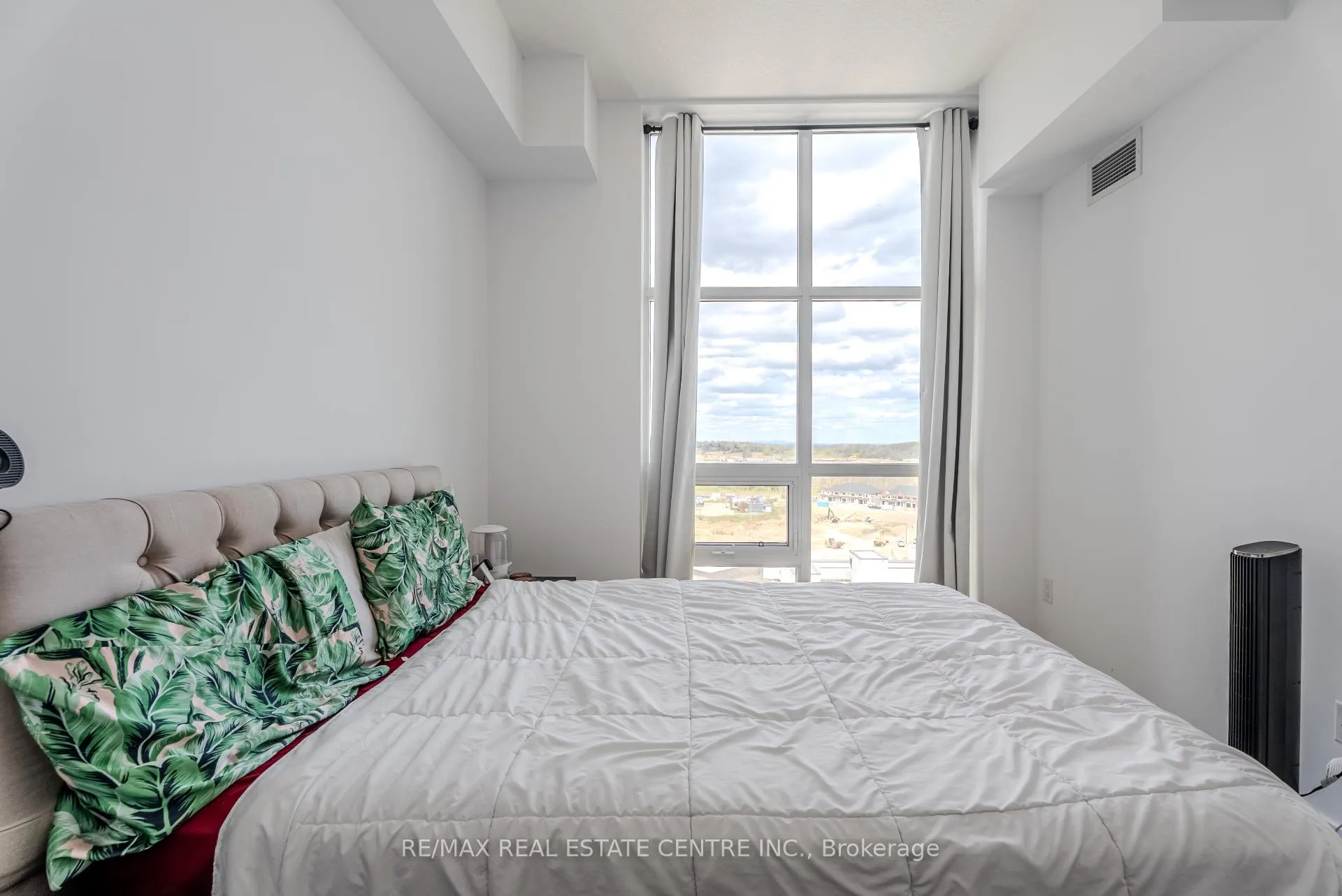 Photo 20 of Unit 1206, 470 Dundas Street, Hamilton, Waterdown — HOMEH