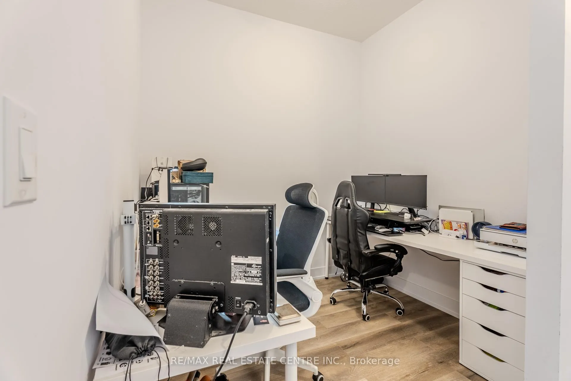 Photo 23 of Unit 1206, 470 Dundas Street, Hamilton, Waterdown — HOMEH