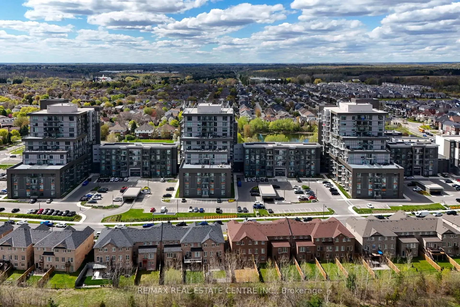 Photo 28 of Unit 1206, 470 Dundas Street, Hamilton, Waterdown — HOMEH