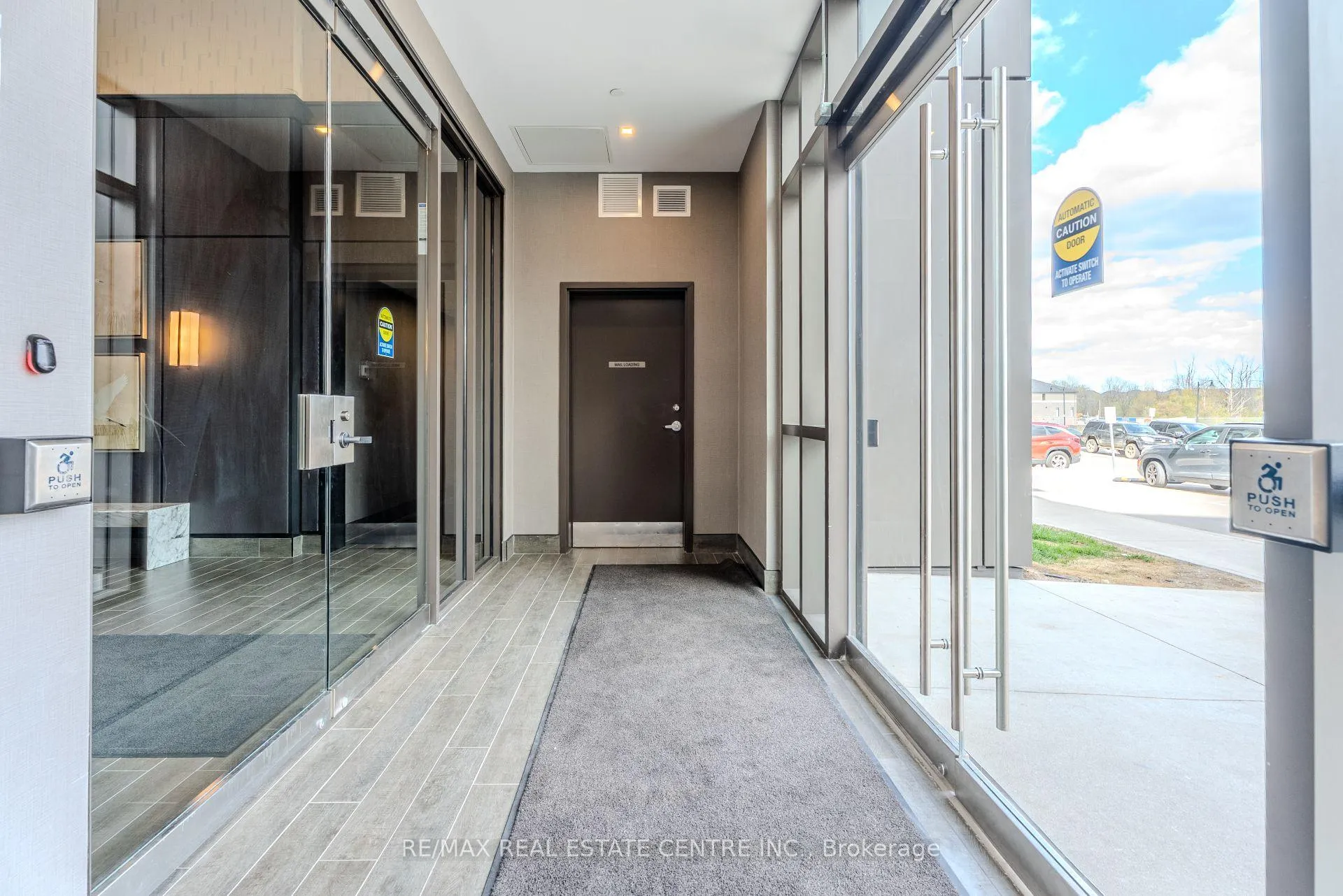 Photo 34 of Unit 1206, 470 Dundas Street, Hamilton, Waterdown — HOMEH