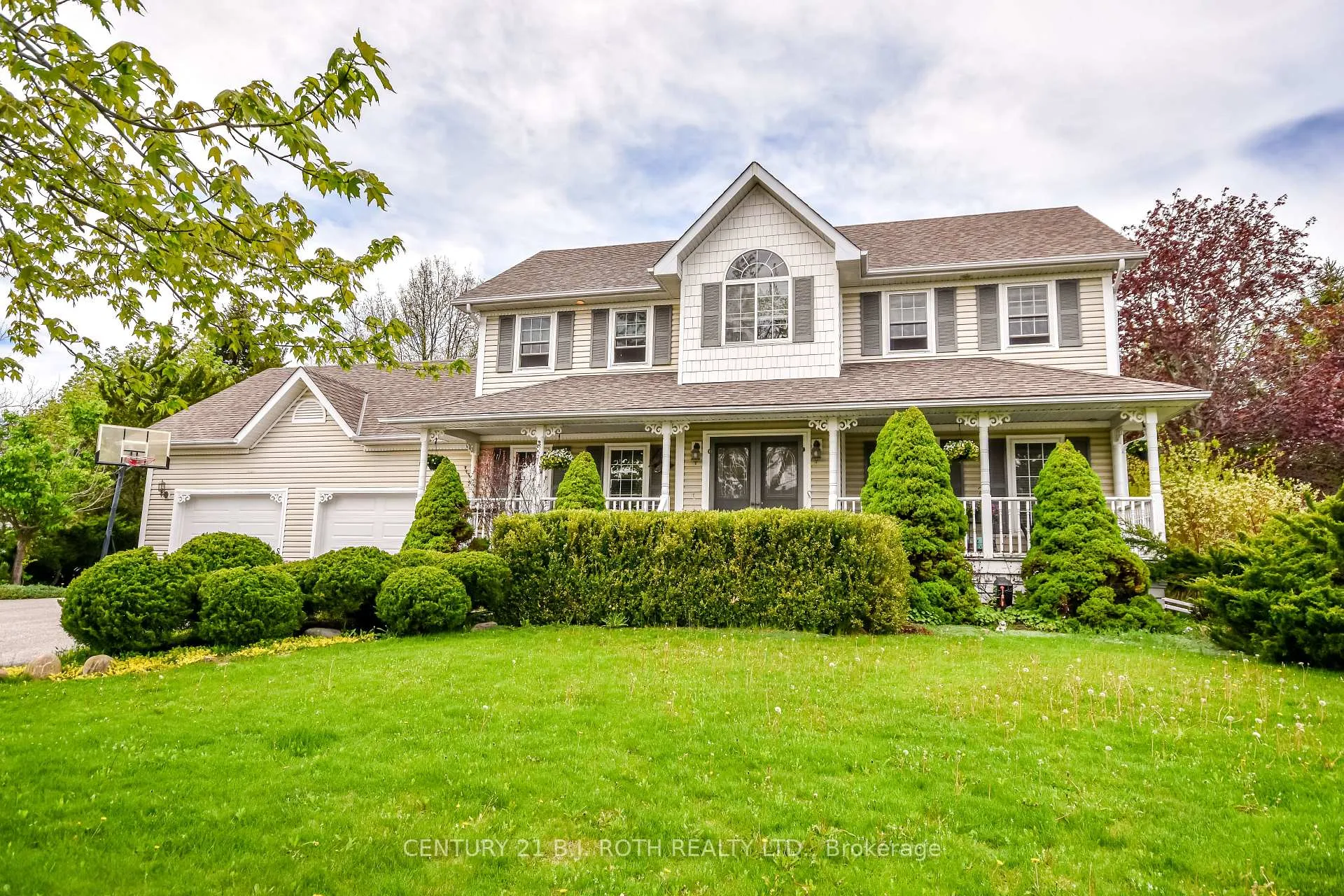 Photo 2 of 1 Evergreen Lane, Essa, Thornton — HOMEH