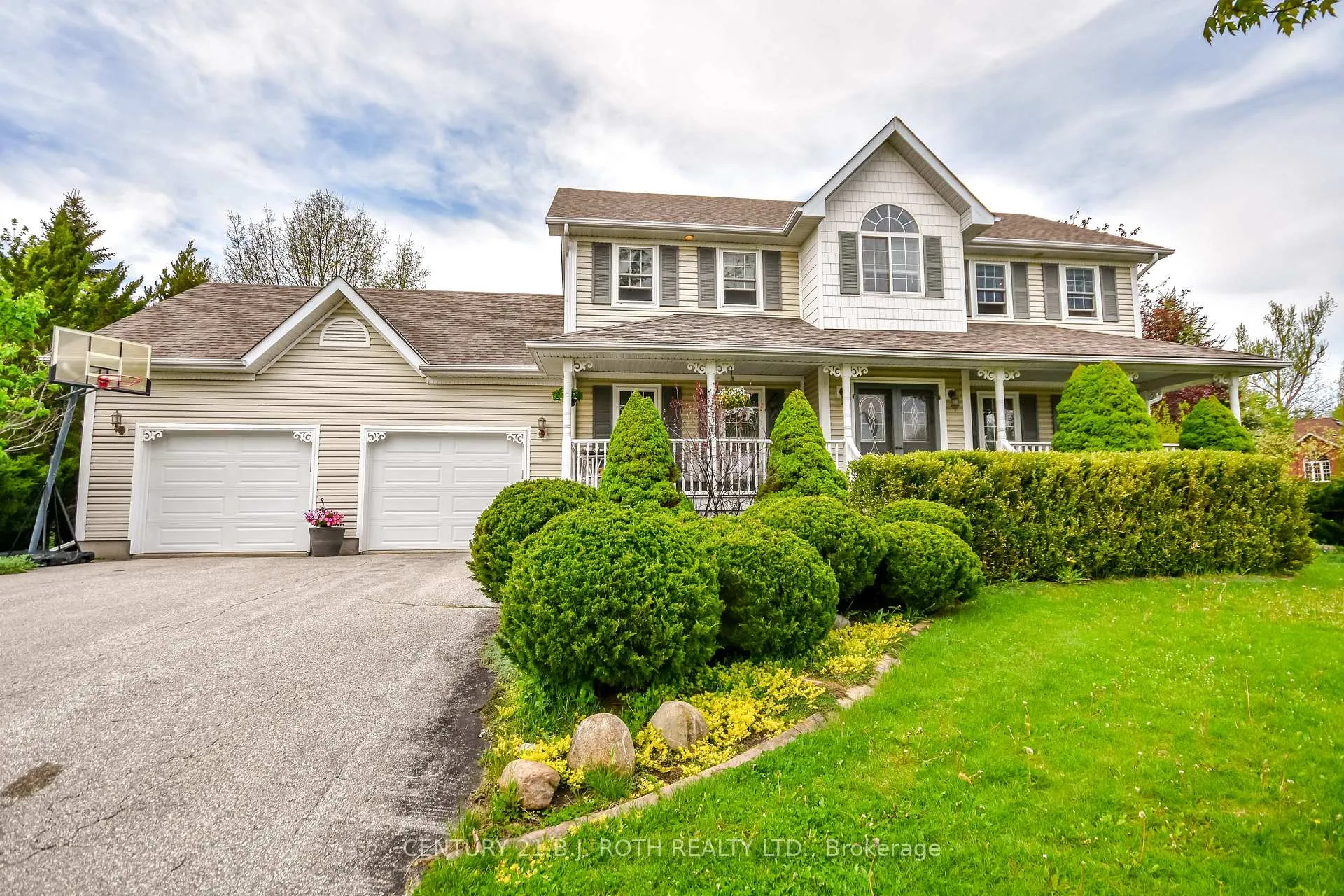 Photo 4 of 1 Evergreen Lane, Essa, Thornton — HOMEH