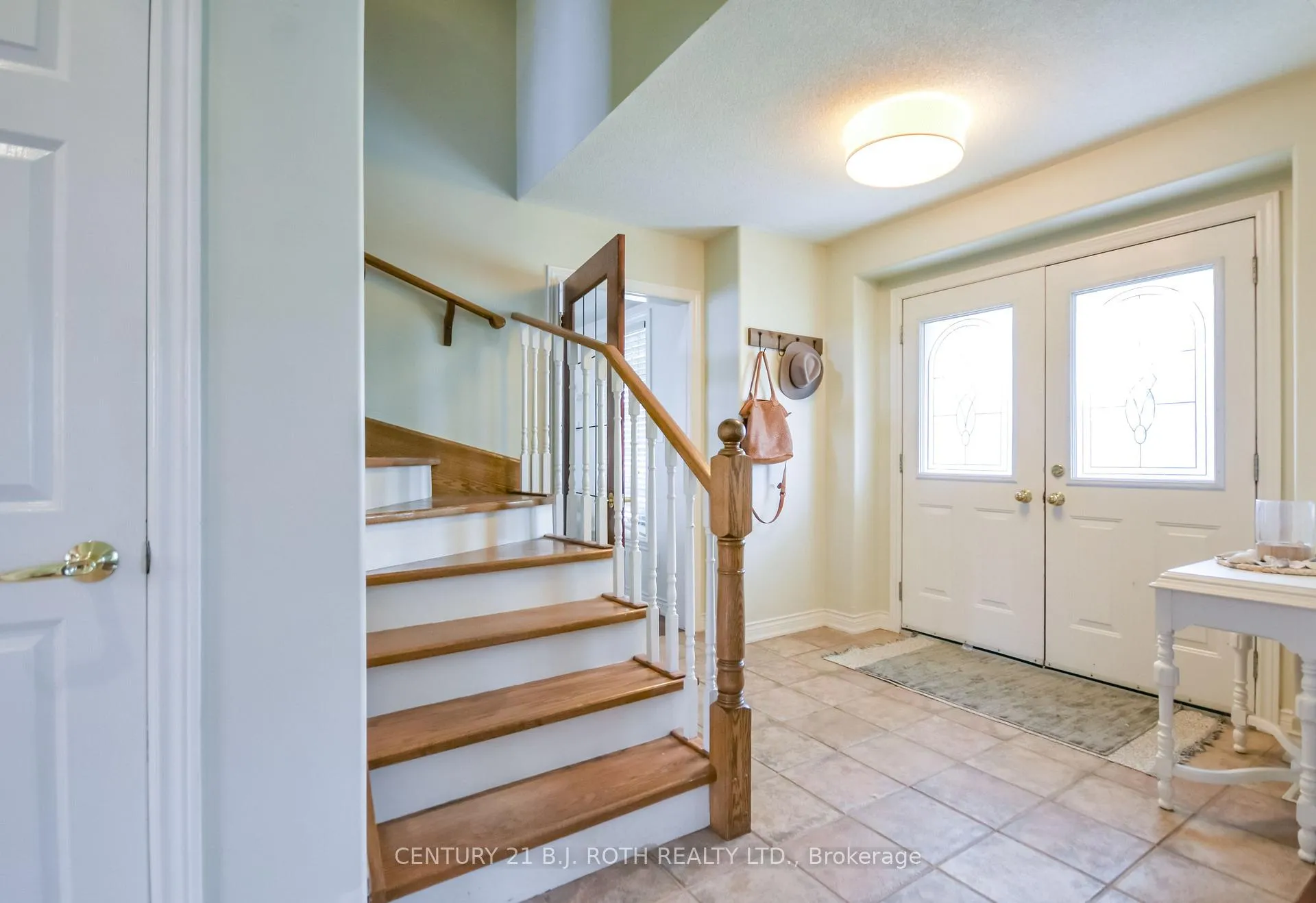 Photo 10 of 1 Evergreen Lane, Essa, Thornton — HOMEH