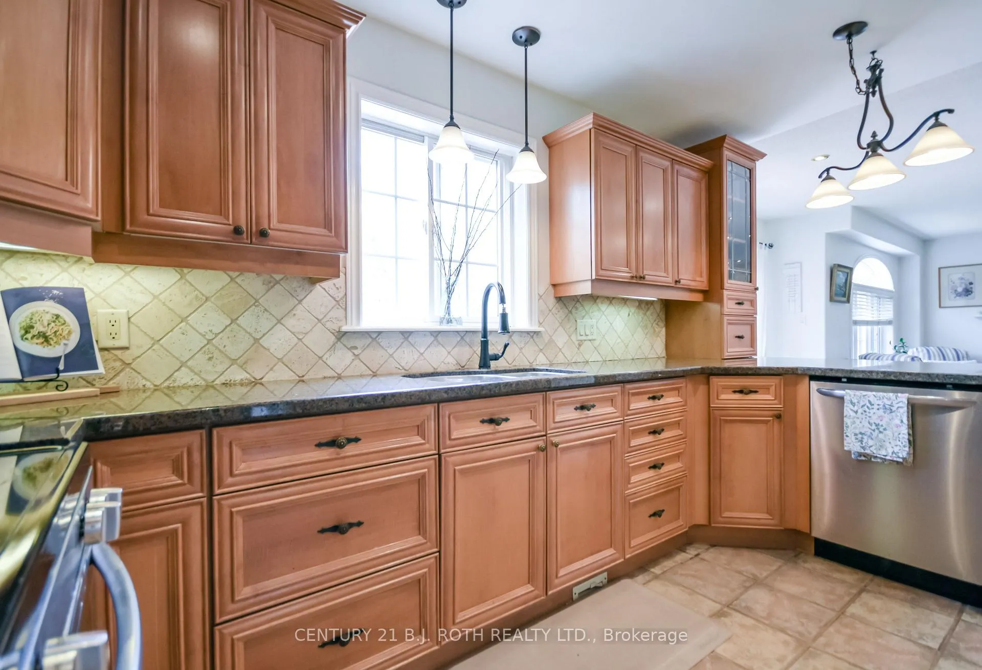 Photo 17 of 1 Evergreen Lane, Essa, Thornton — HOMEH