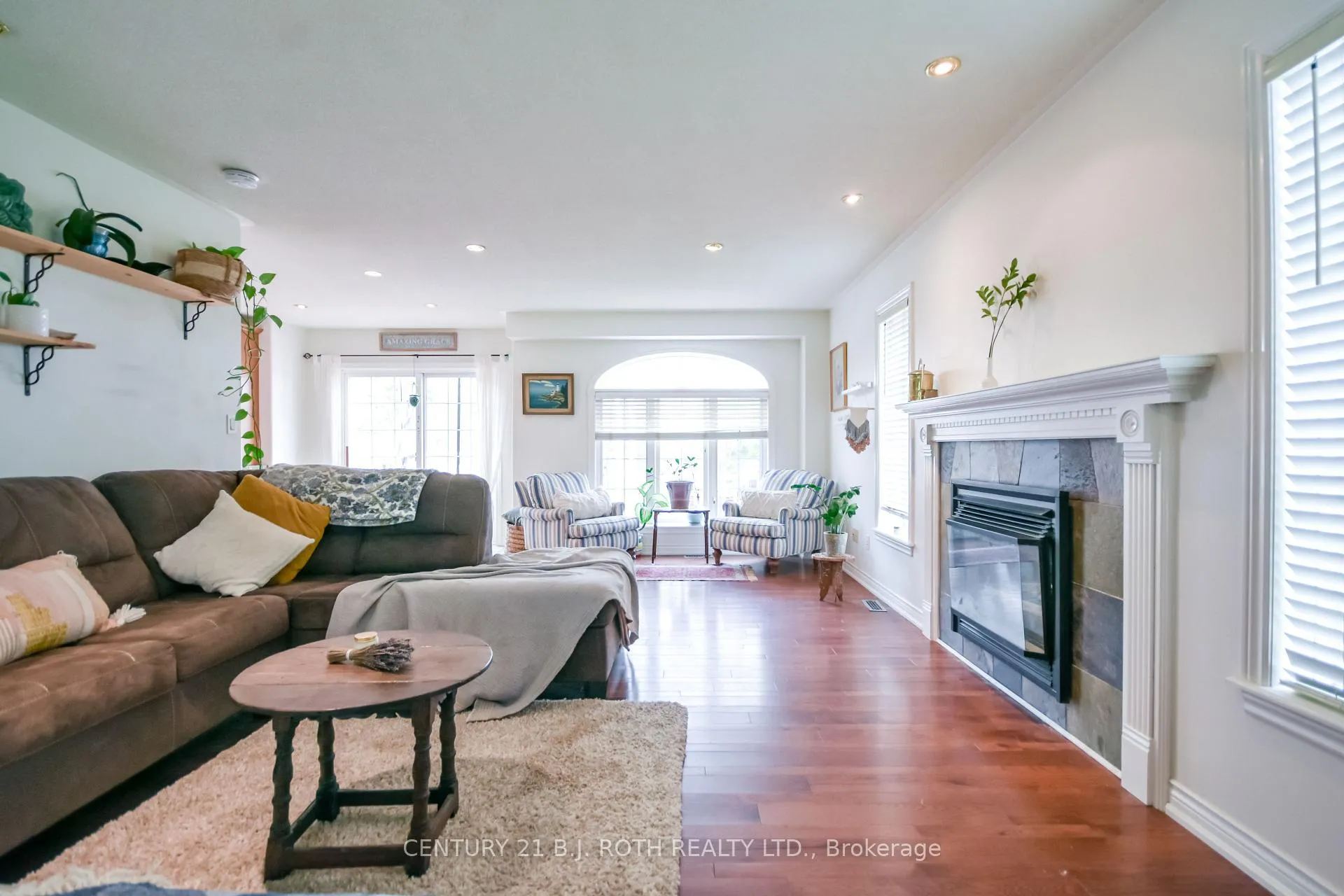 Photo 23 of 1 Evergreen Lane, Essa, Thornton — HOMEH