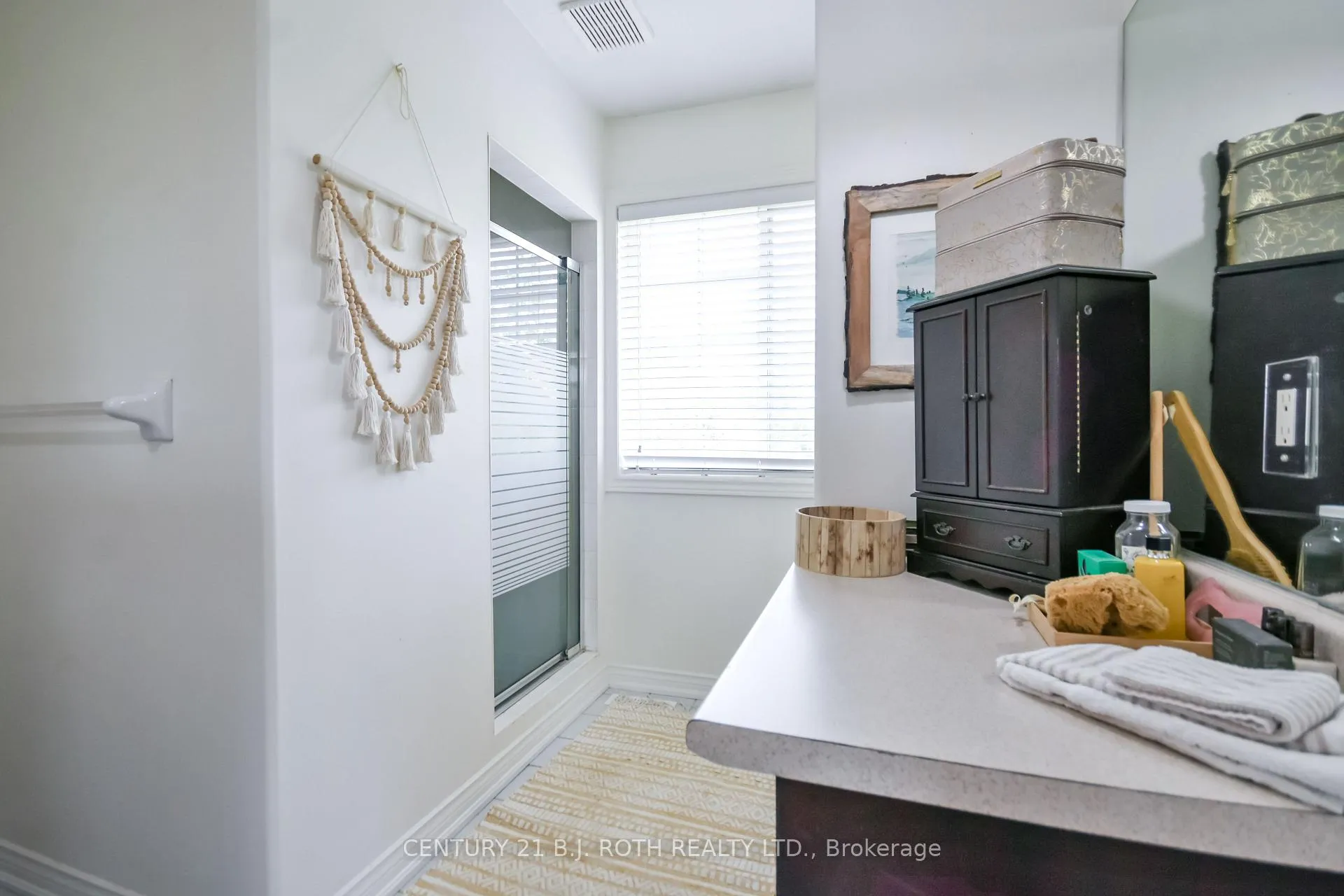 Photo 28 of 1 Evergreen Lane, Essa, Thornton — HOMEH