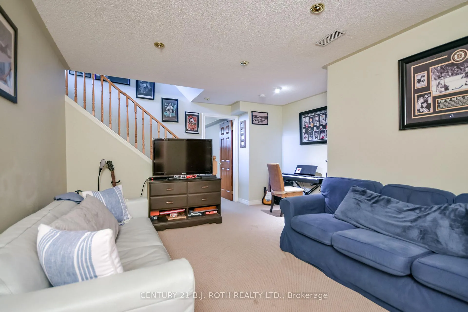 Photo 38 of 1 Evergreen Lane, Essa, Thornton — HOMEH