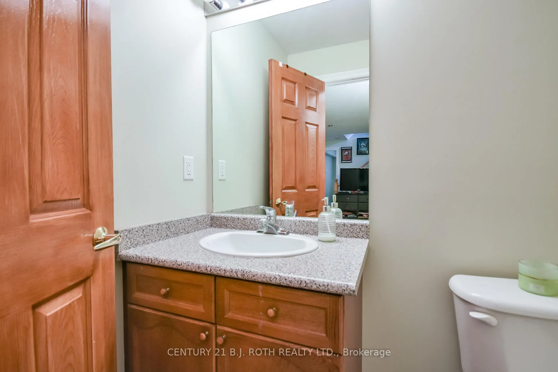 Photo 39 of 1 Evergreen Lane, Essa, Thornton — HOMEH