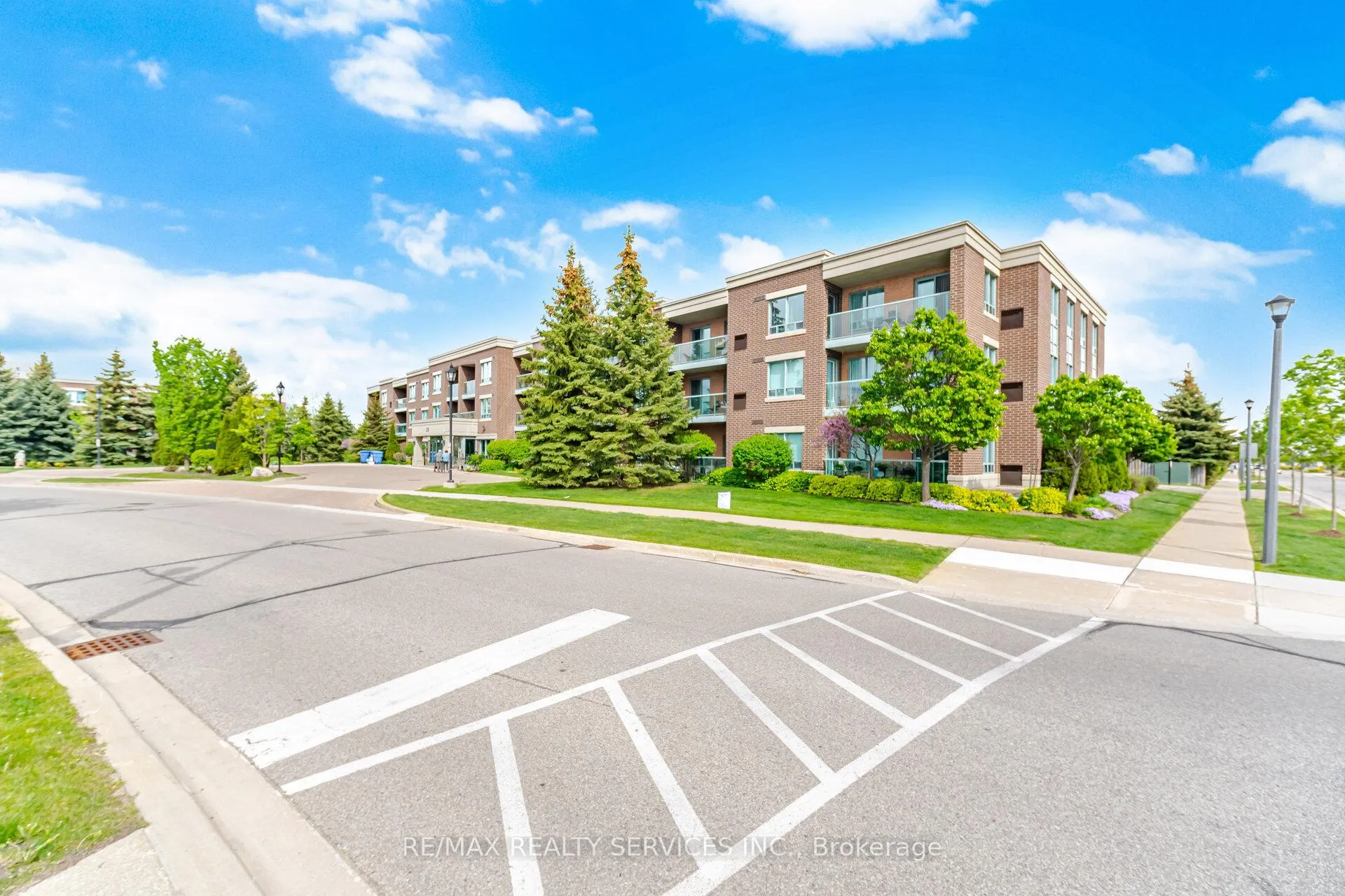 Photo 1 of Unit 116, 25 Via Rosedale, Brampton, Sandringham-Wellington — HOMEH