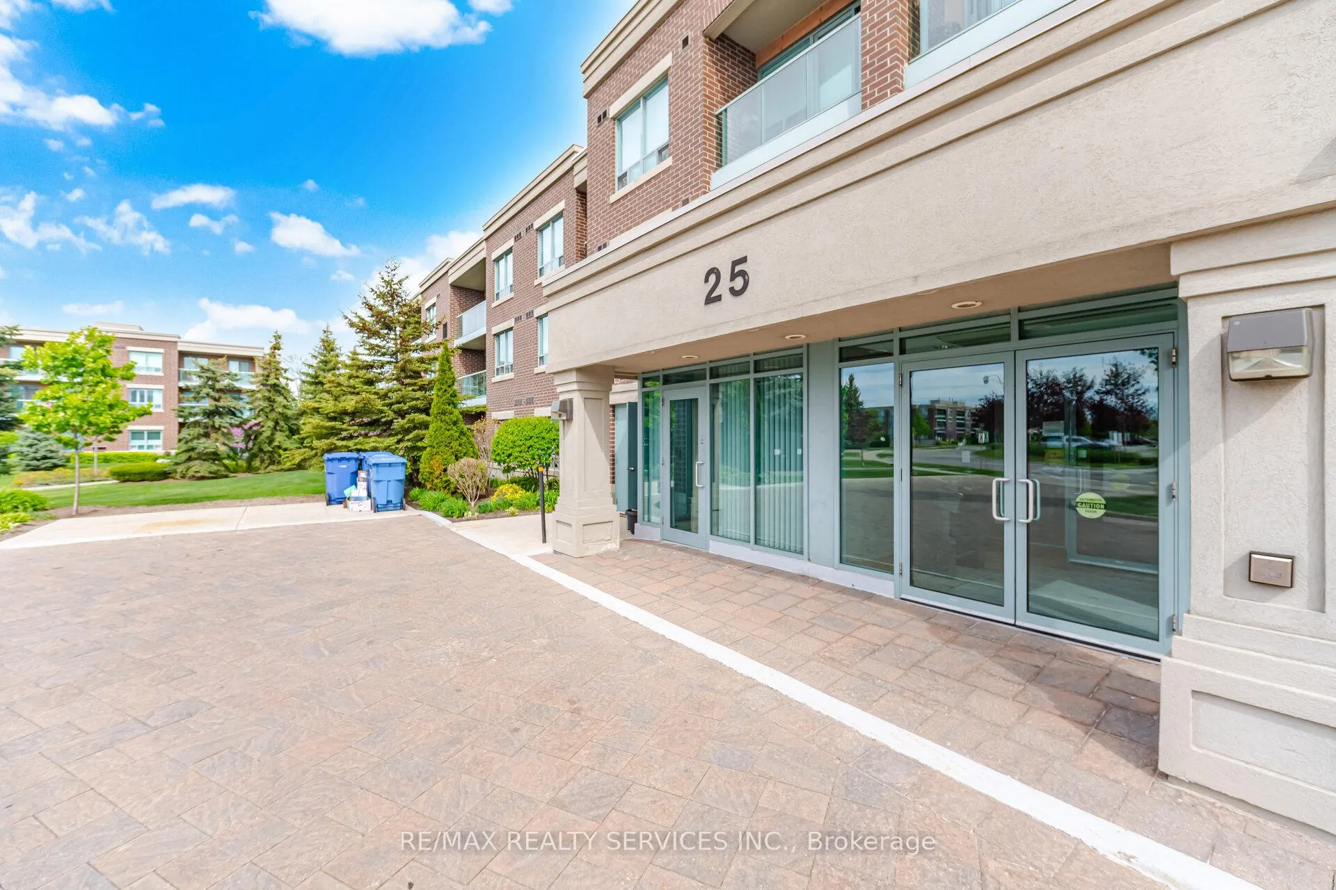 Photo 2 of Unit 116, 25 Via Rosedale, Brampton, Sandringham-Wellington — HOMEH