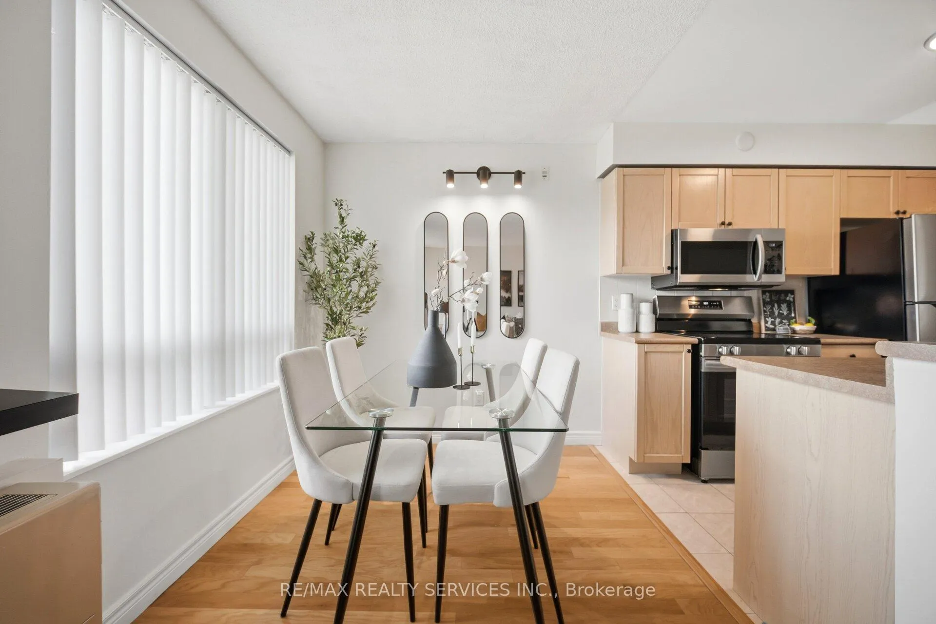 Photo 9 of Unit 116, 25 Via Rosedale, Brampton, Sandringham-Wellington — HOMEH