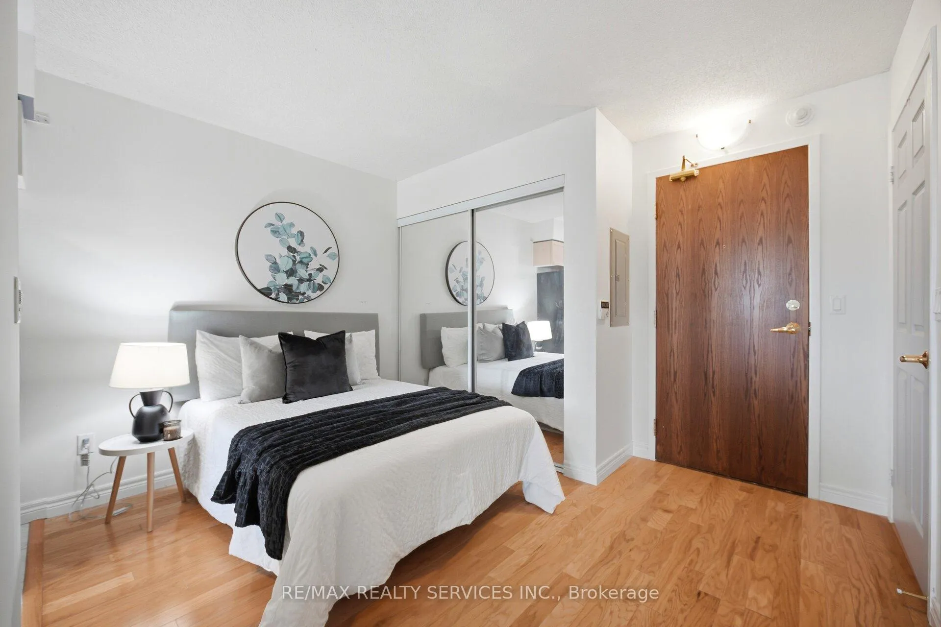 Photo 11 of Unit 116, 25 Via Rosedale, Brampton, Sandringham-Wellington — HOMEH