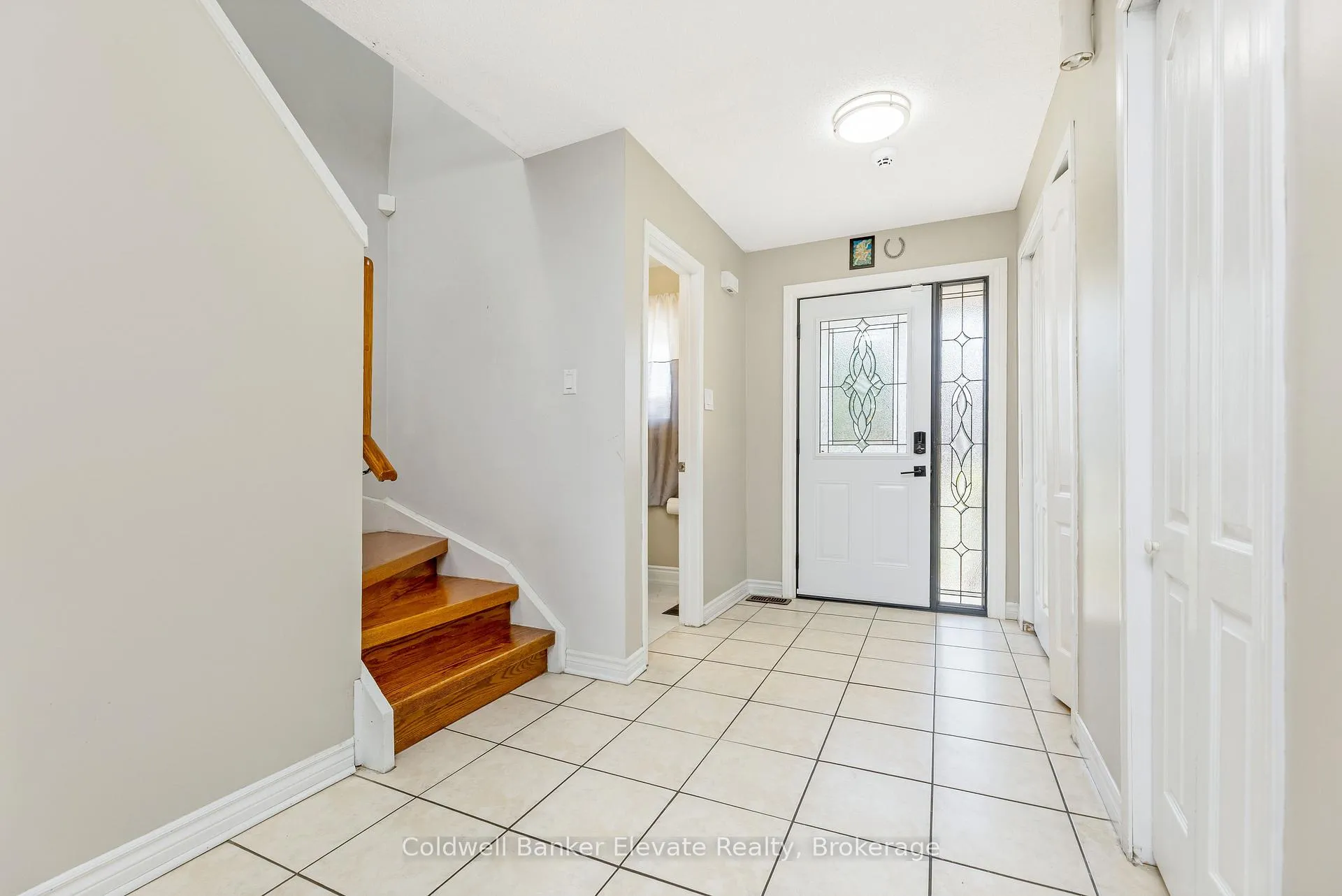 Photo 8 of 51 Acadian Heights, Brampton, Fletcher's Creek South — HOMEH