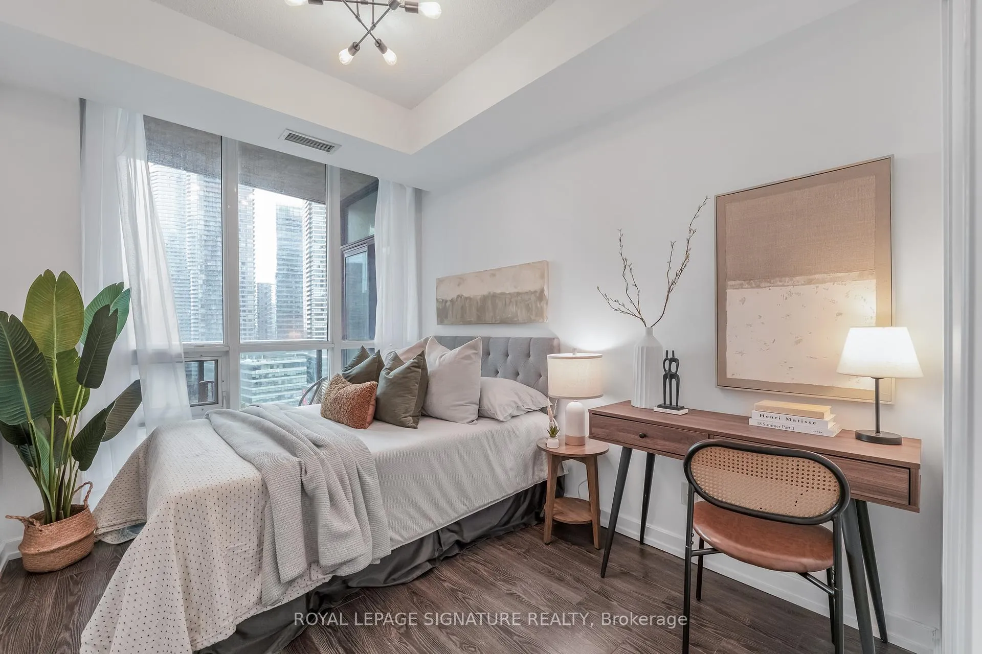 Photo 20 of Unit 1801, 18 Harbour Street, Toronto, Waterfront Communities — HOMEH