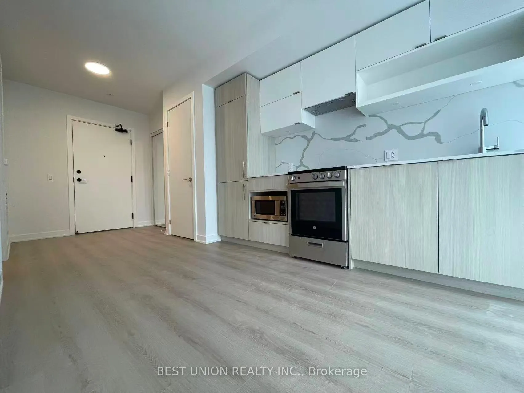 Photo 8 of Unit 1007, 100 Queen Street E, Toronto, Church-Yonge Corridor — HOMEH