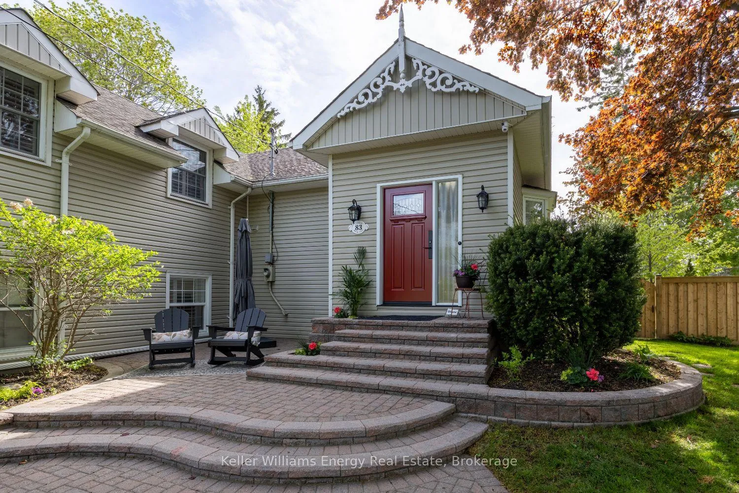 Photo 4 of 83 Cassels Road E, Whitby, Brooklin — HOMEH