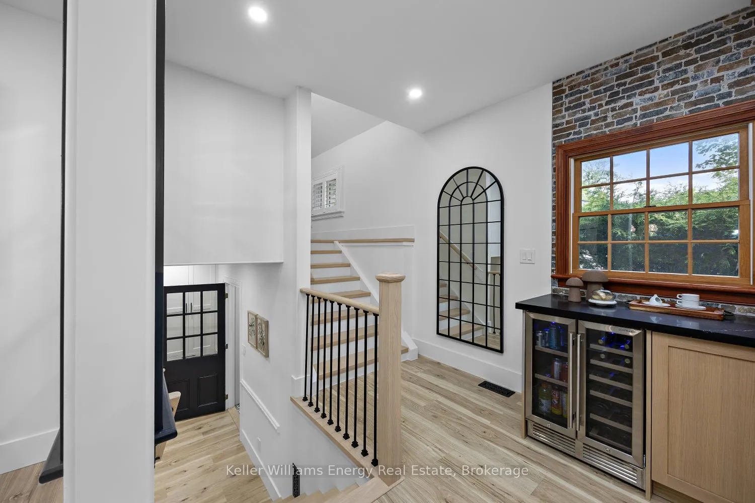 Photo 26 of 83 Cassels Road E, Whitby, Brooklin — HOMEH
