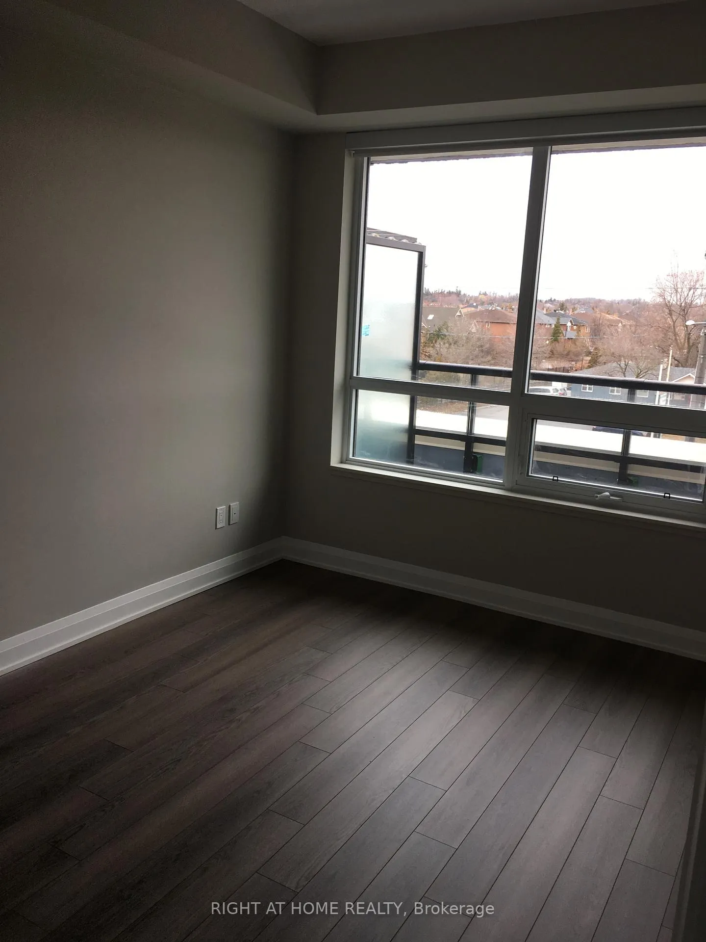 Photo 3 of Unit 318, 25 Water Walk Drive, Markham, Unionville — HOMEH
