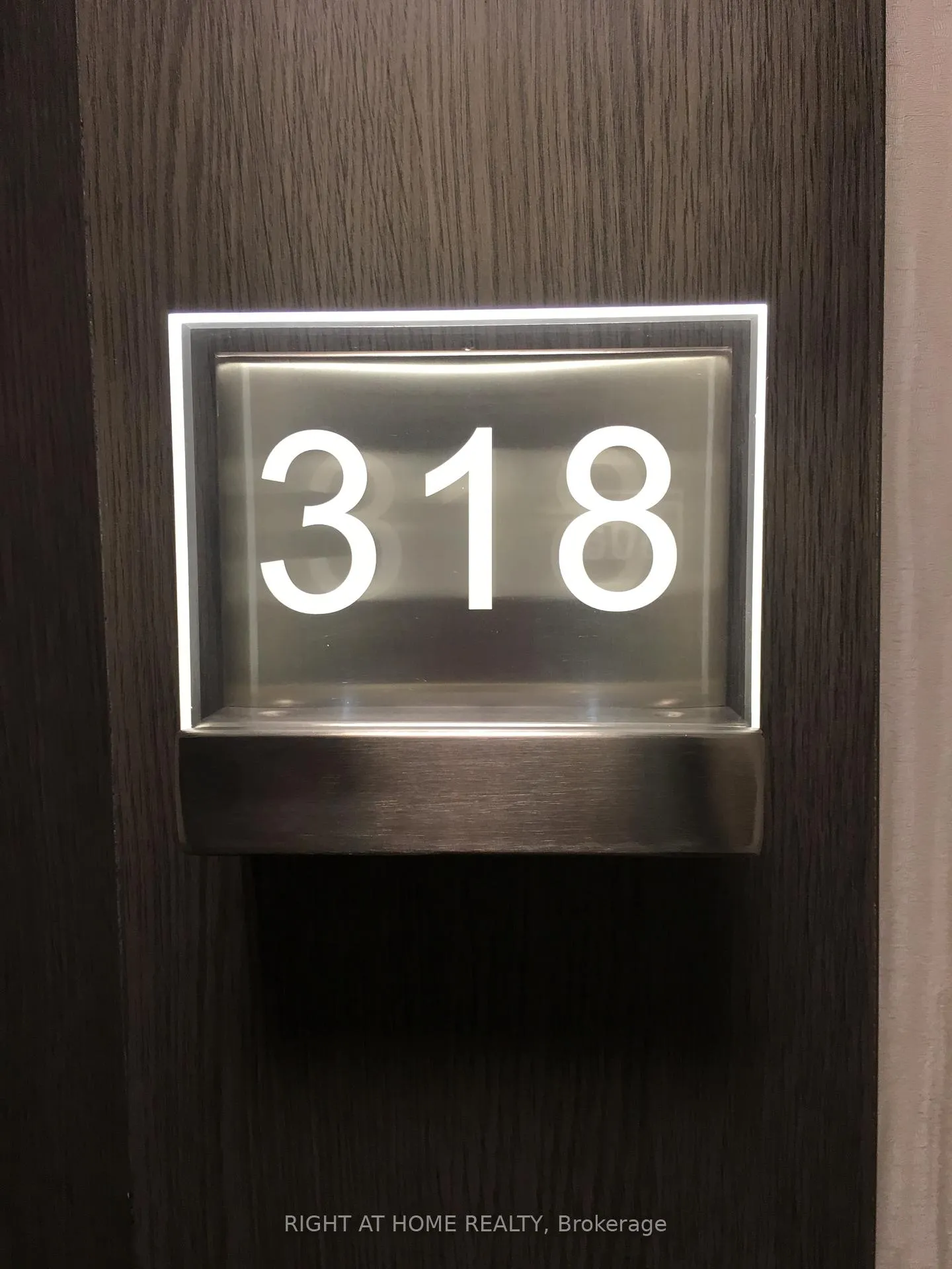 Photo 9 of Unit 318, 25 Water Walk Drive, Markham, Unionville — HOMEH