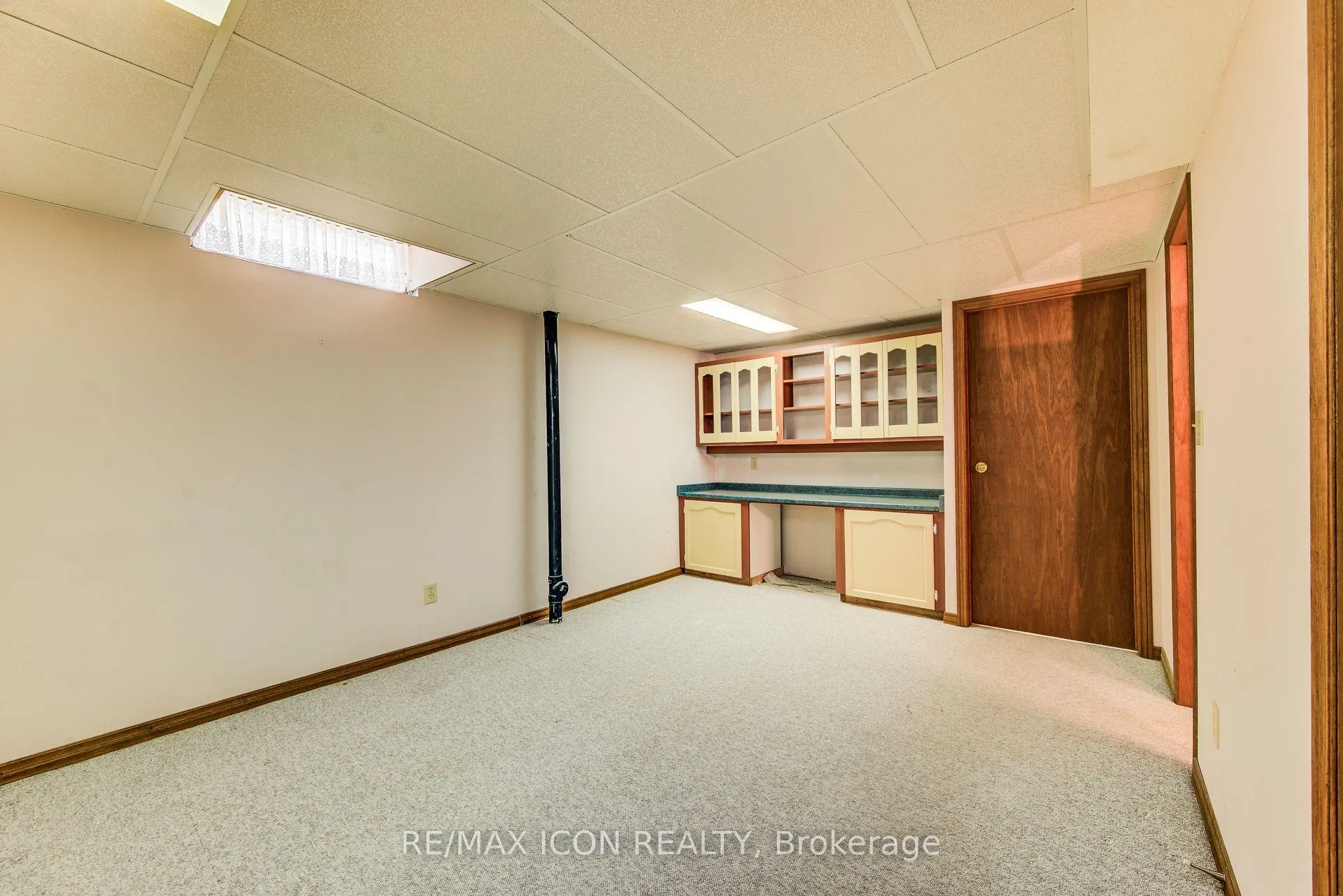 Photo 36 of 458 Winston Boulevard, Cambridge — HOMEH