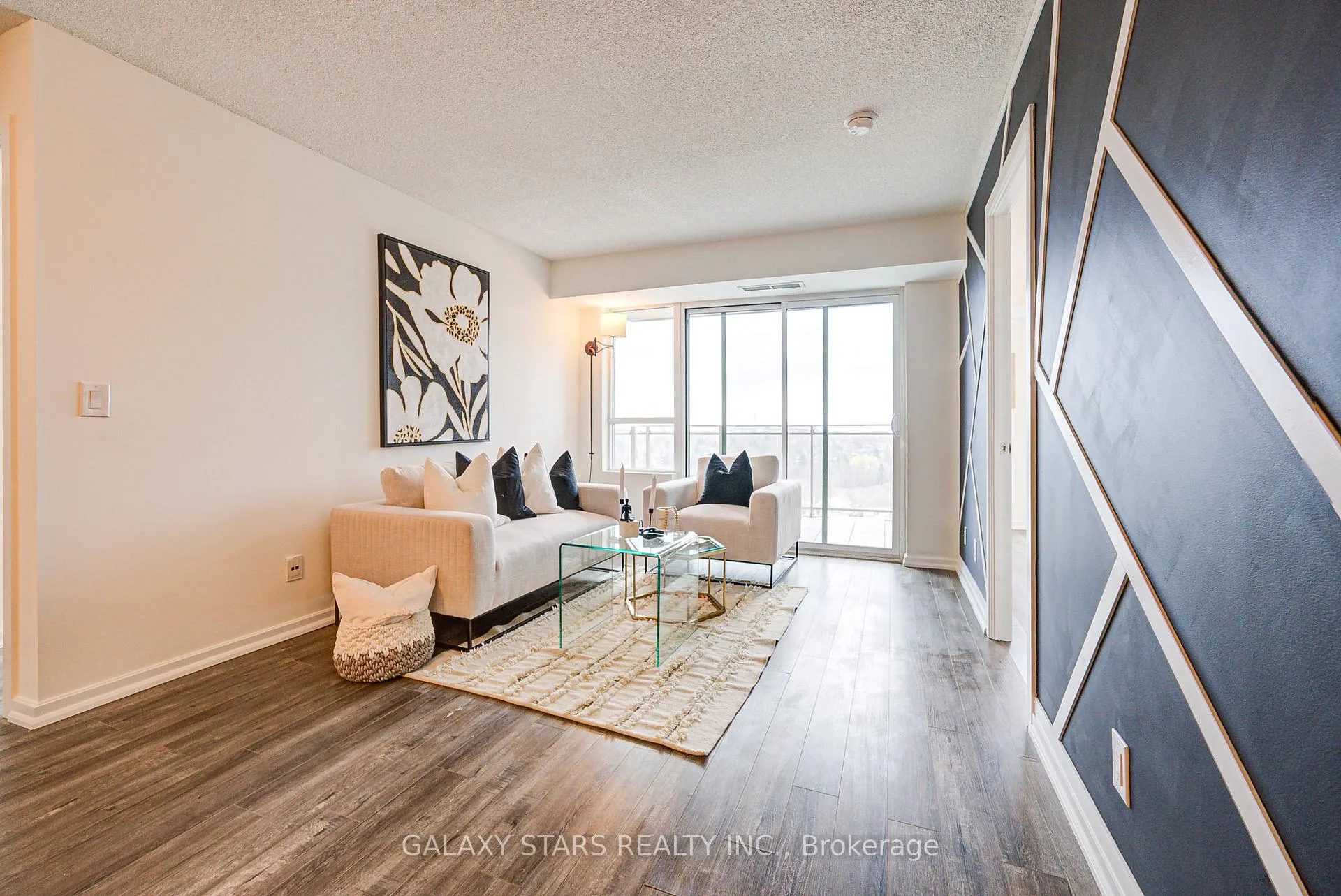 Photo 15 of Unit 1012, 1235 Bayly Street, Pickering, Bay Ridges — HOMEH