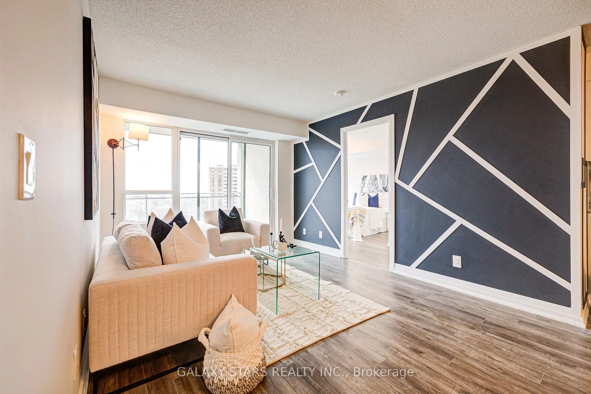 Photo 18 of Unit 1012, 1235 Bayly Street, Pickering, Bay Ridges — HOMEH