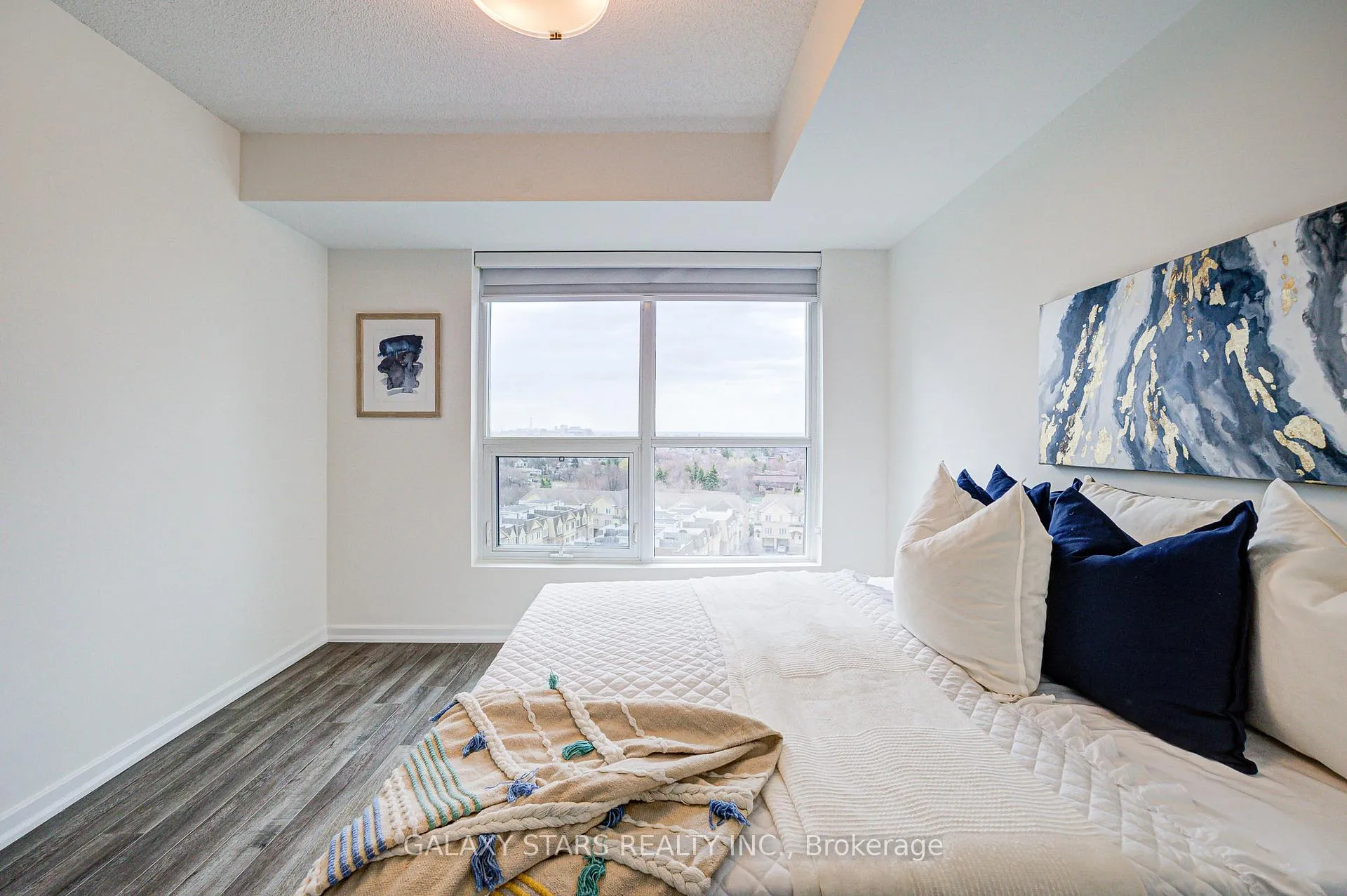 Photo 23 of Unit 1012, 1235 Bayly Street, Pickering, Bay Ridges — HOMEH