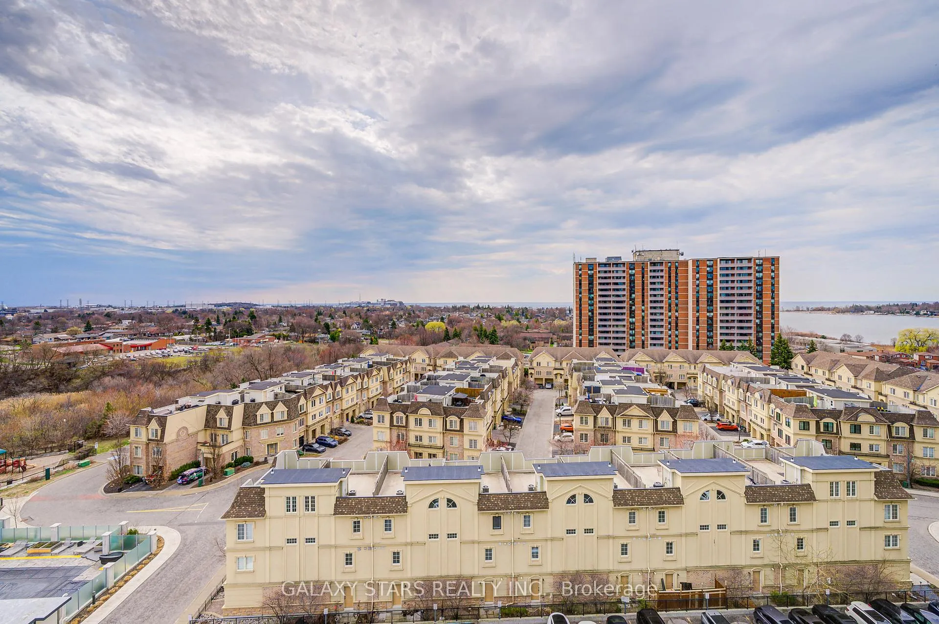 Photo 36 of Unit 1012, 1235 Bayly Street, Pickering, Bay Ridges — HOMEH